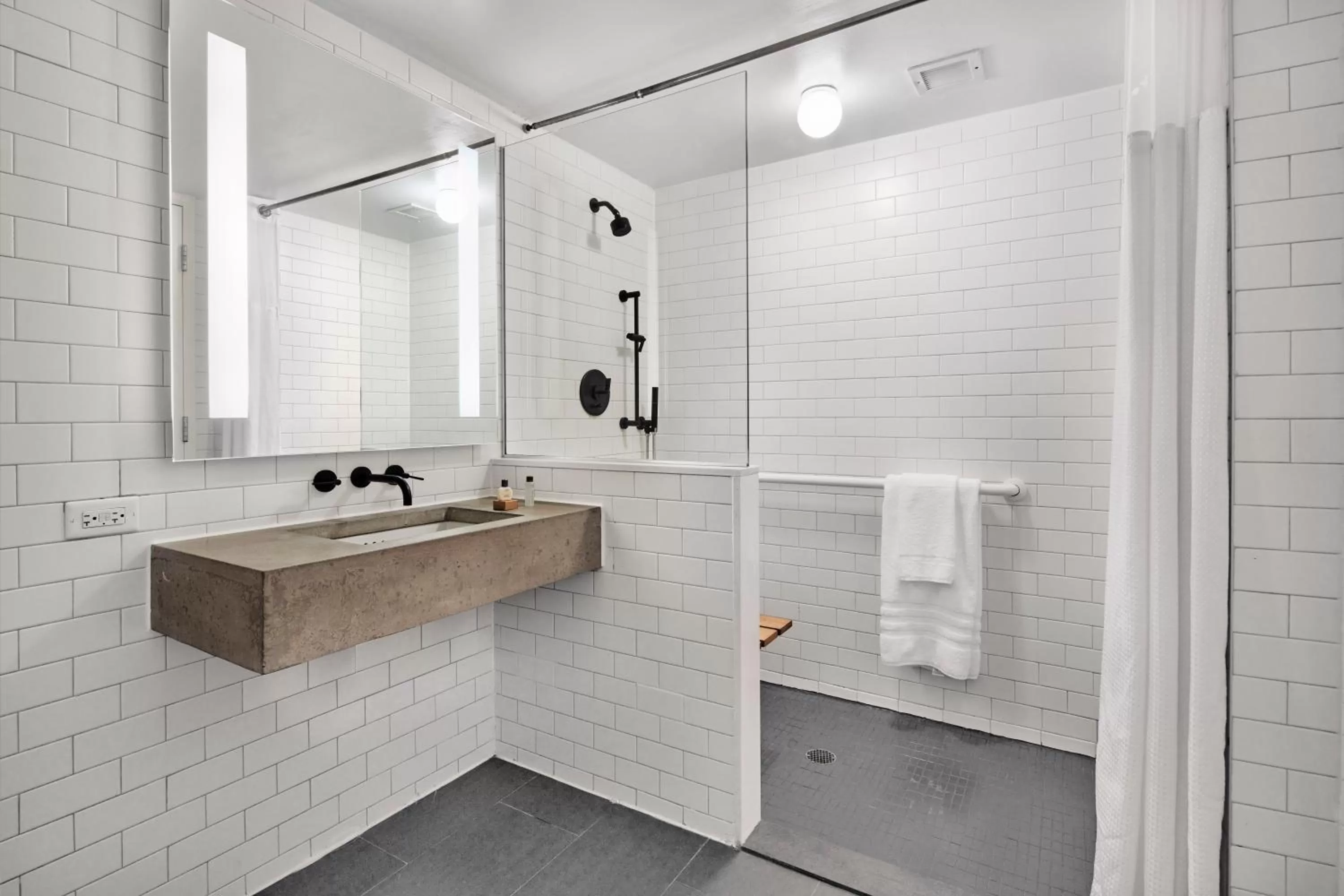 Bathroom in Truss Hotel Times Square