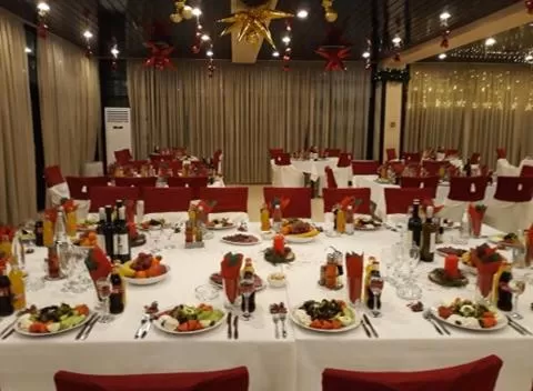 Banquet Facilities in Everest Hotel