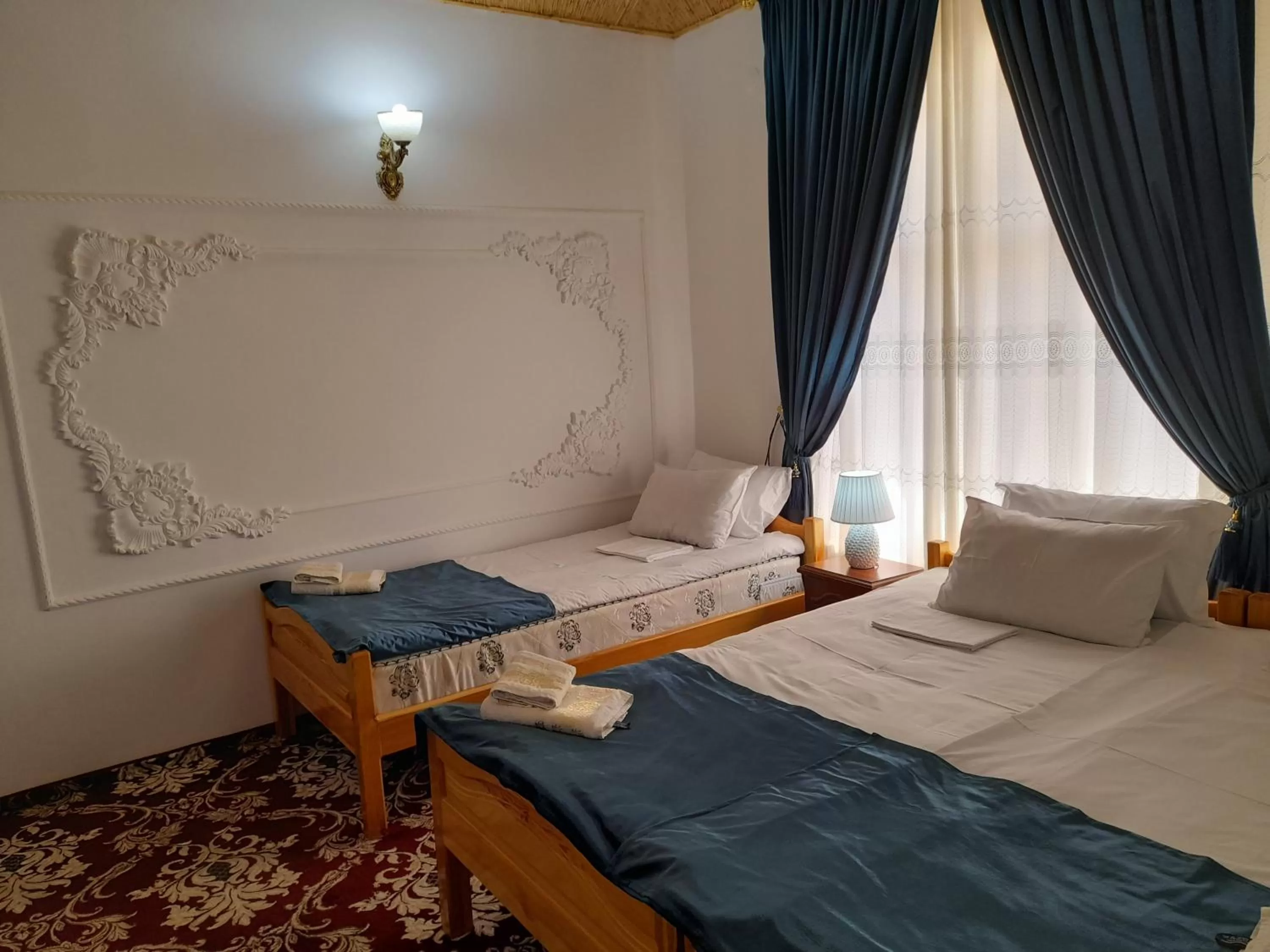 Property building, Bed in Boutigue Hotel Parvina