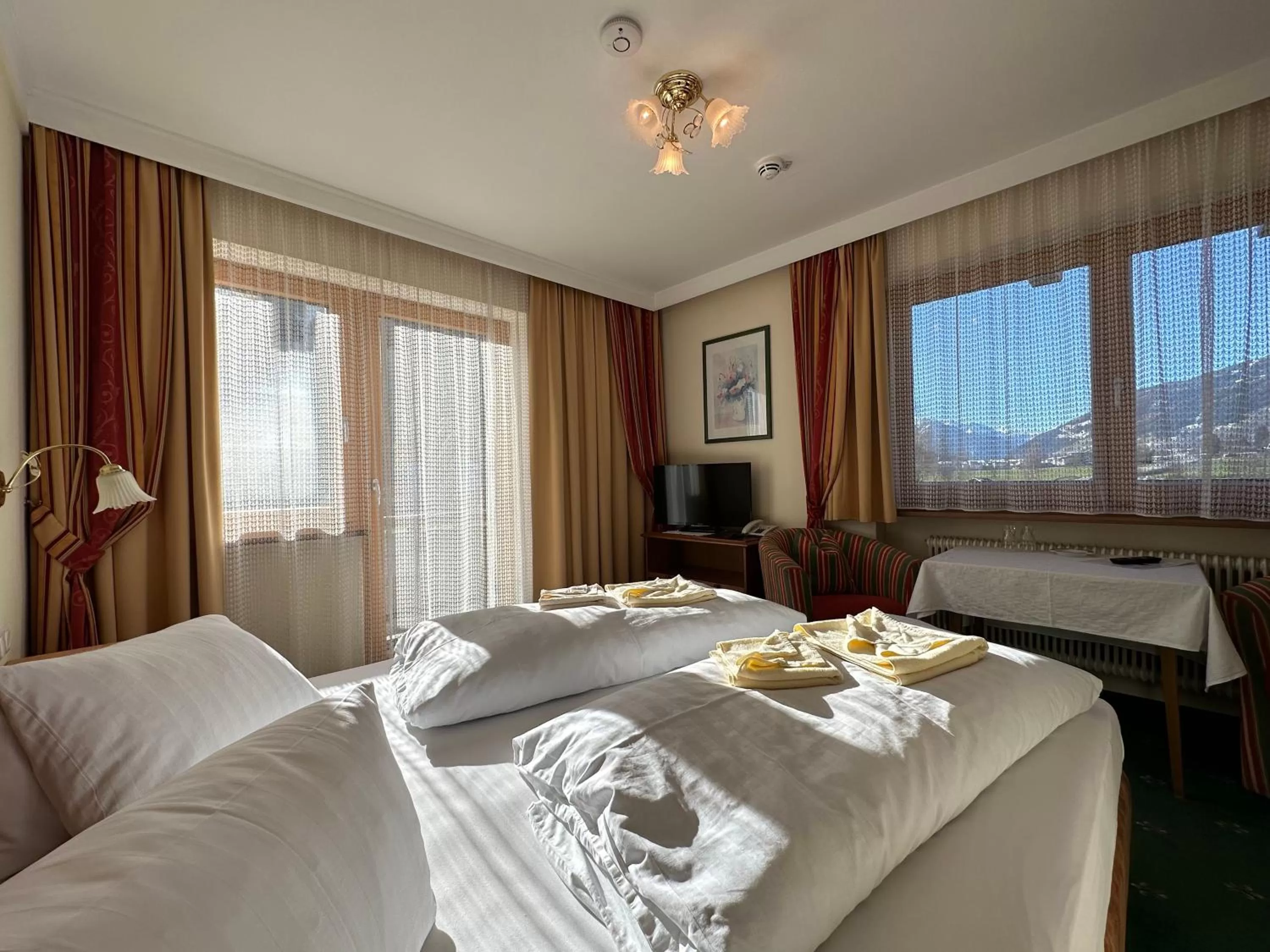 Bed in Pension Dorferwirt