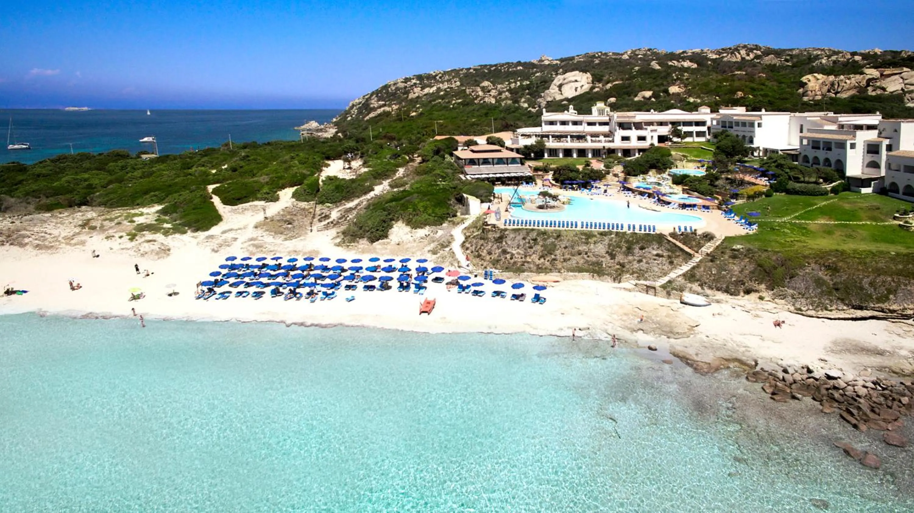 Day in COLONNA GRAND HOTEL CAPO TESTA, a Colonna Luxury Beach Hotel, Santa Teresa Sardegna
