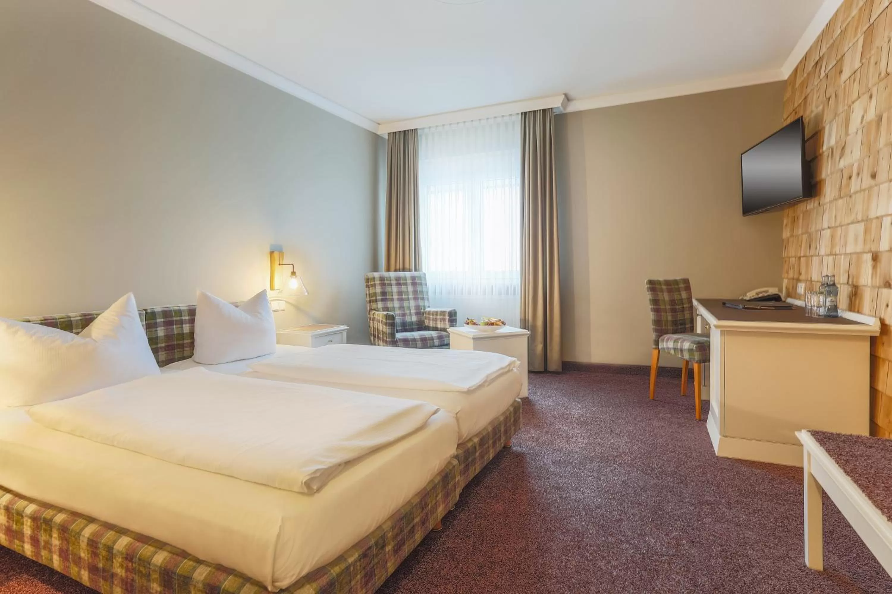 Photo of the whole room, Bed in Hotel - Restaurant Erich Rödiger