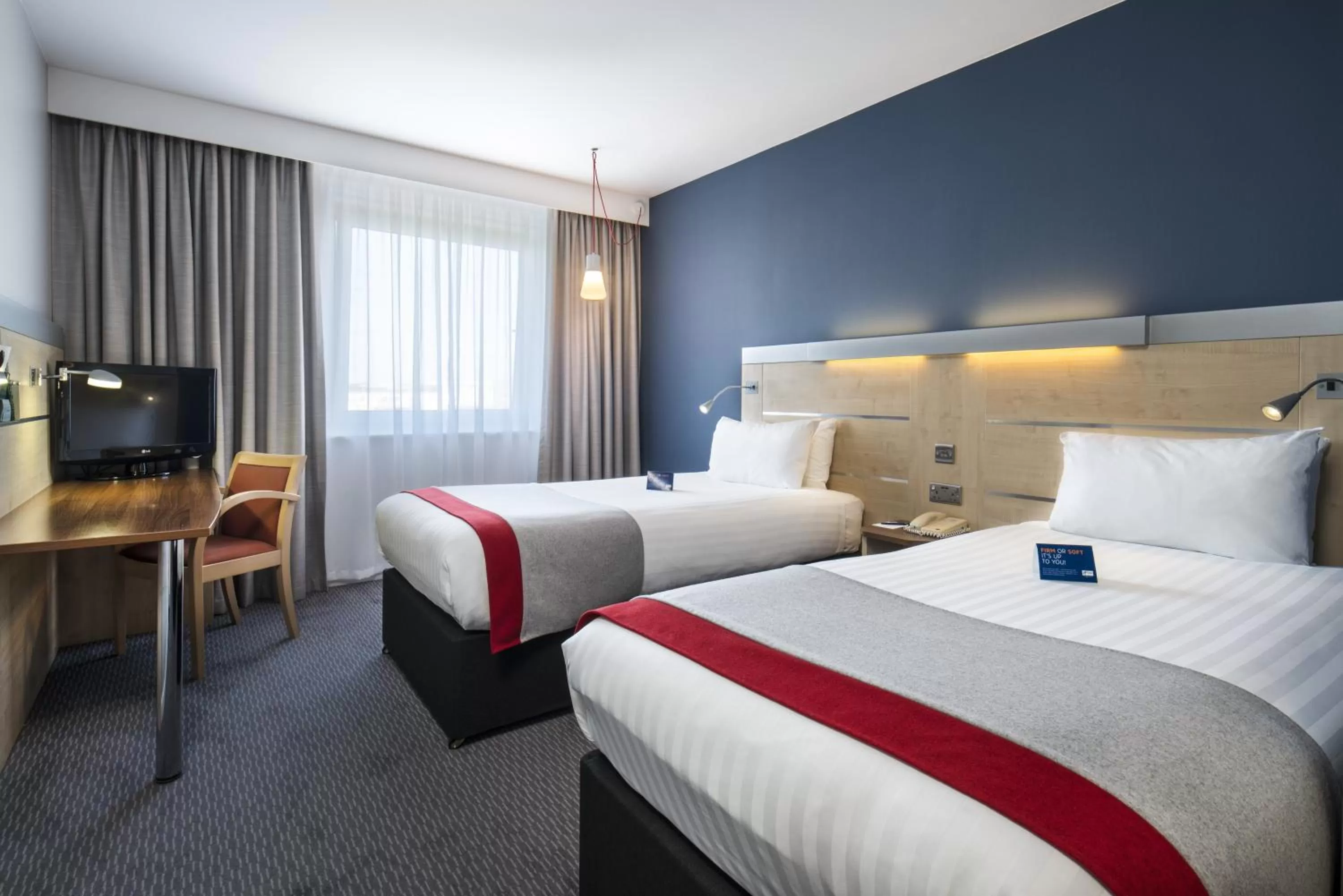 Photo of the whole room, Bed in Holiday Inn Express Leicester City by IHG