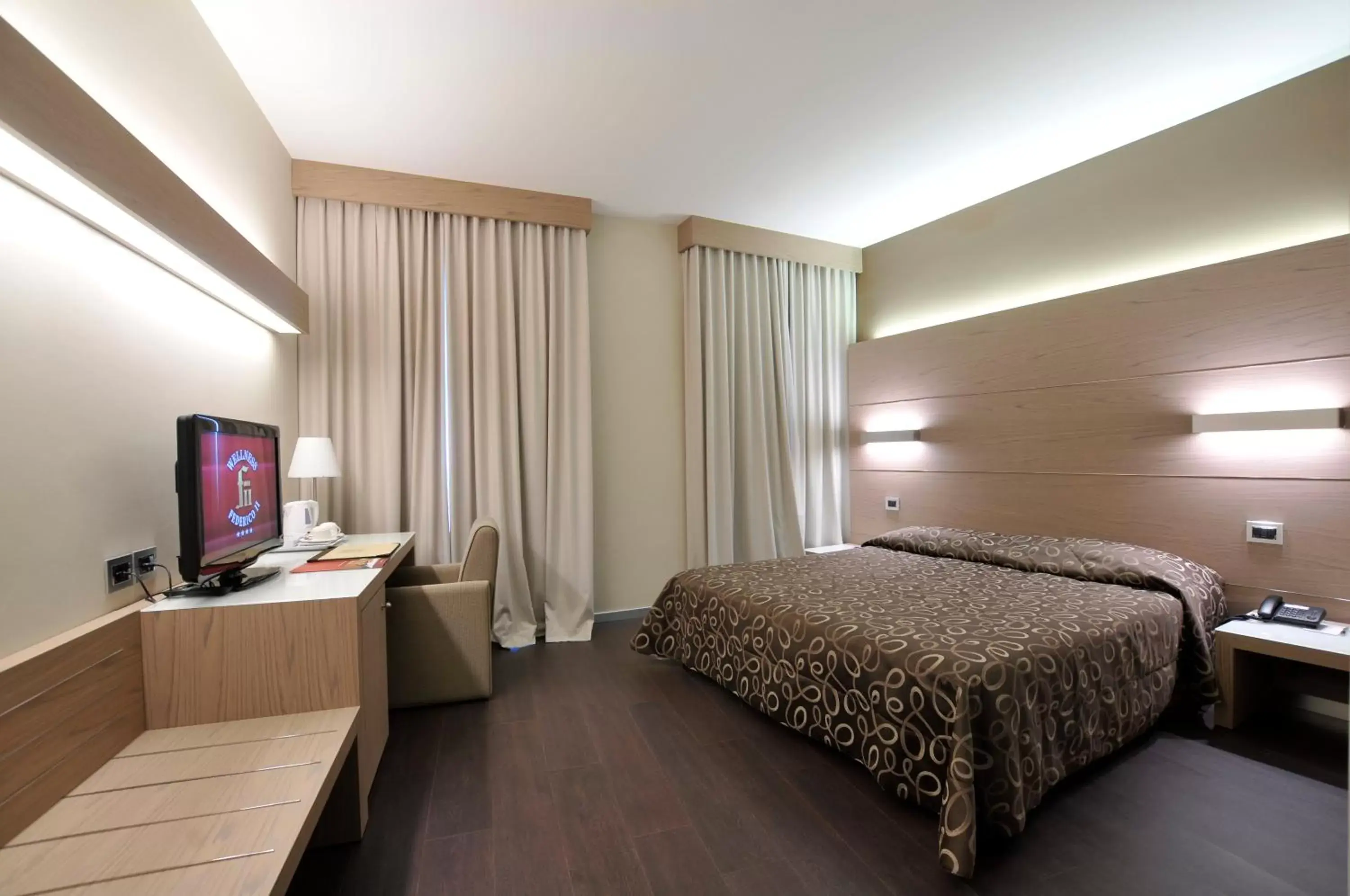 Two Connecting Superior Rooms in Hotel Federico II Two Connecting Superior Rooms in Hotel Federico II