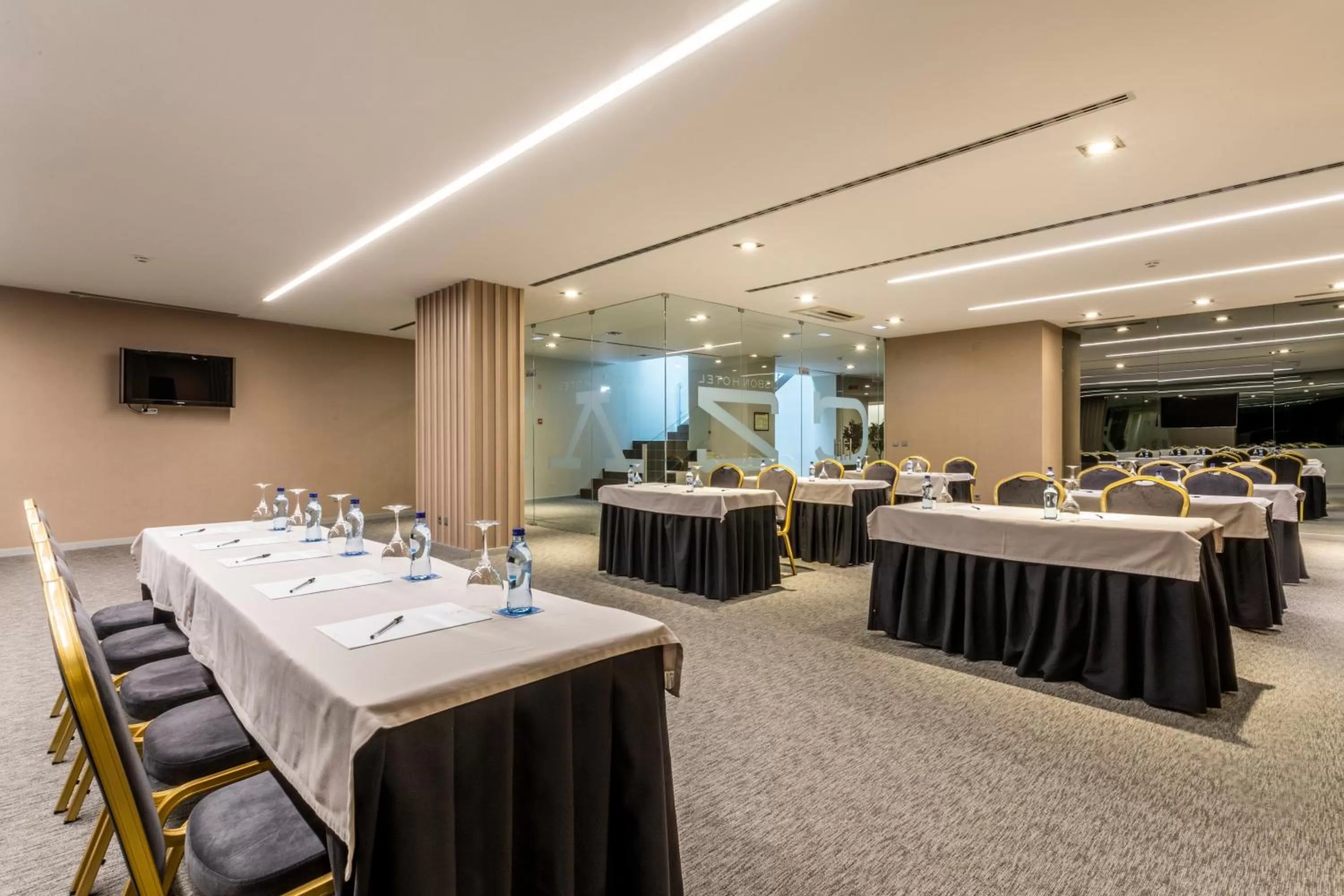 Banquet/Function facilities in Czar Lisbon Hotel