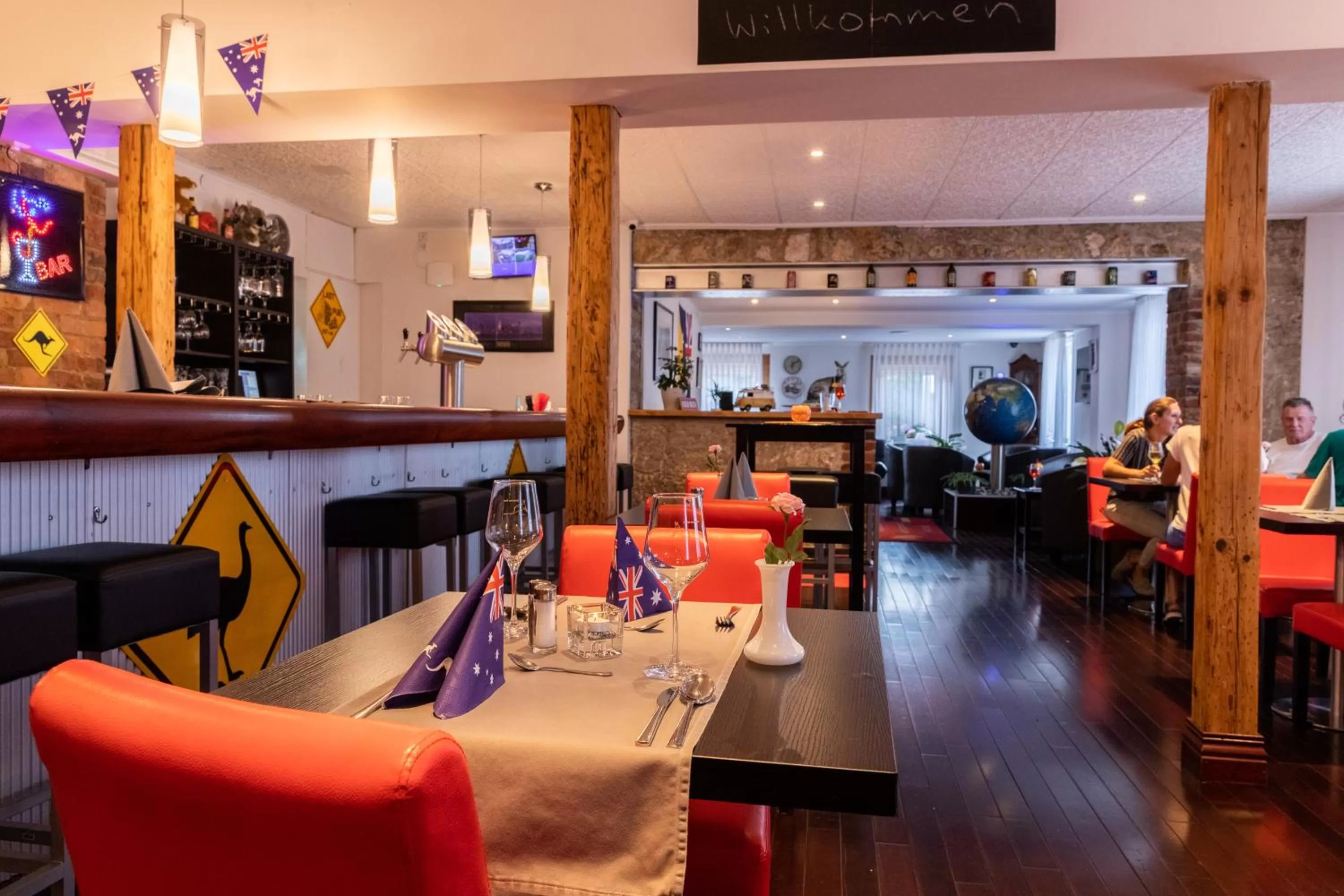 Restaurant/Places to Eat in Hotel zur Post Ochsendorf