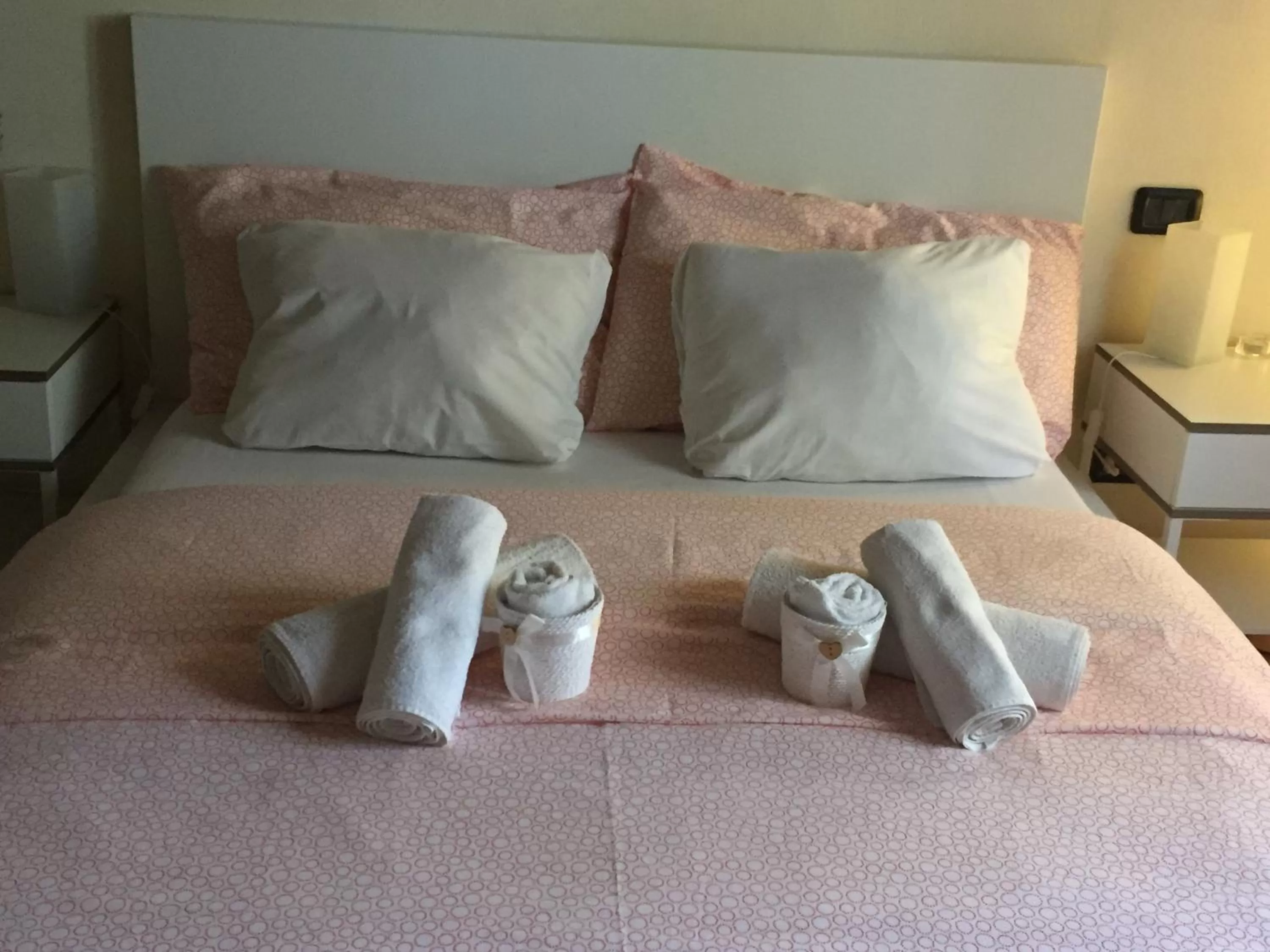 Bed in B&B Happiness in the Country