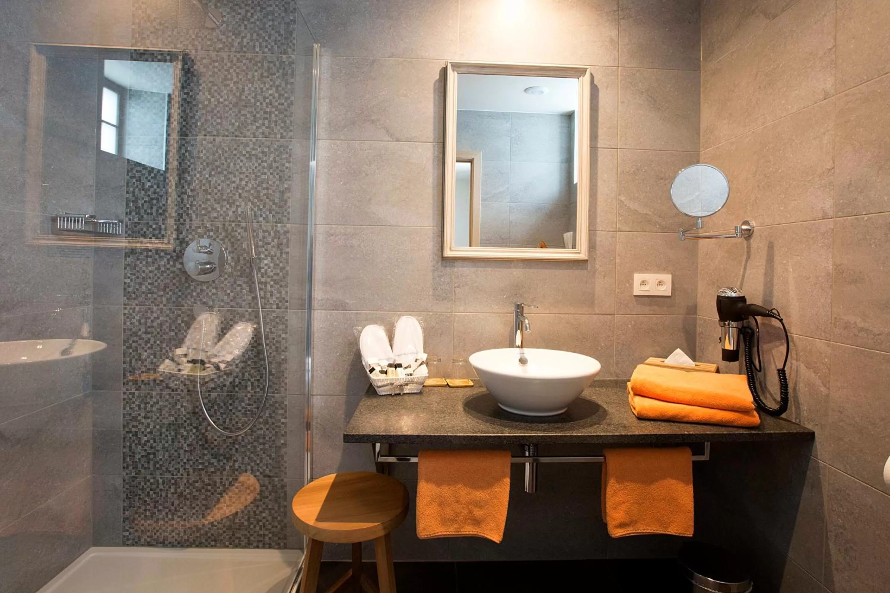 Bathroom in B&B 't Meesterhof