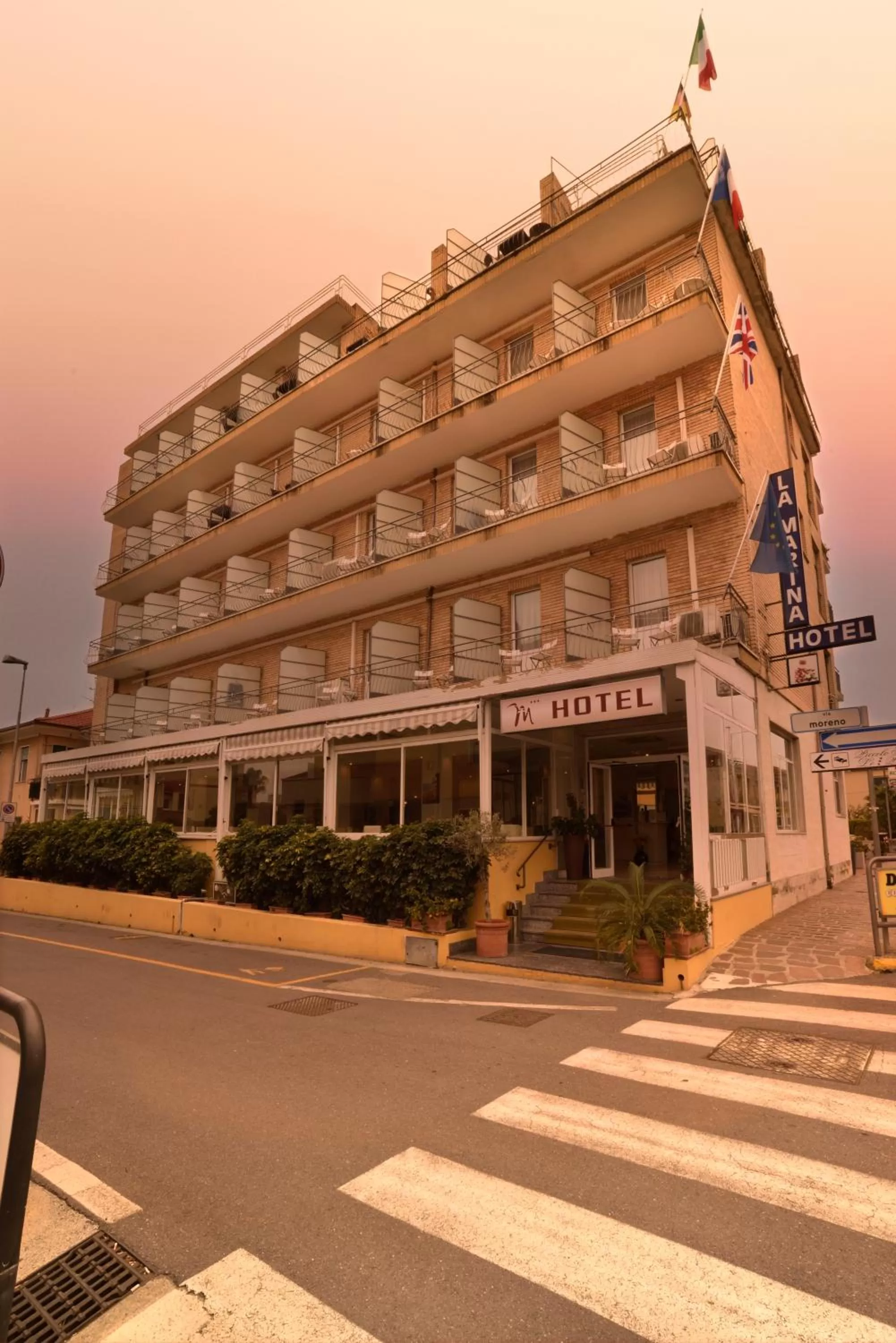 Property building in Hotel Ristorante La Marina Mhotelsgroup