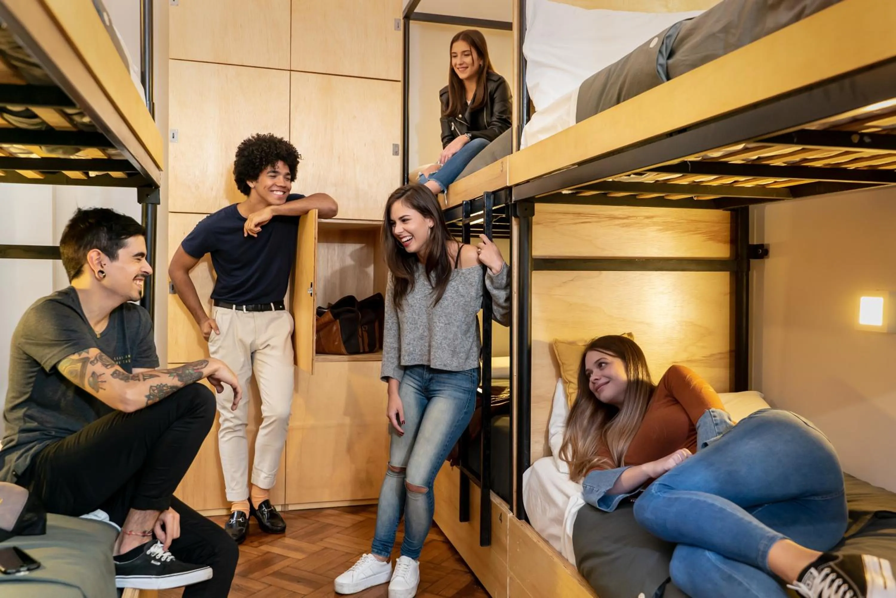 People in Milhouse Avenue