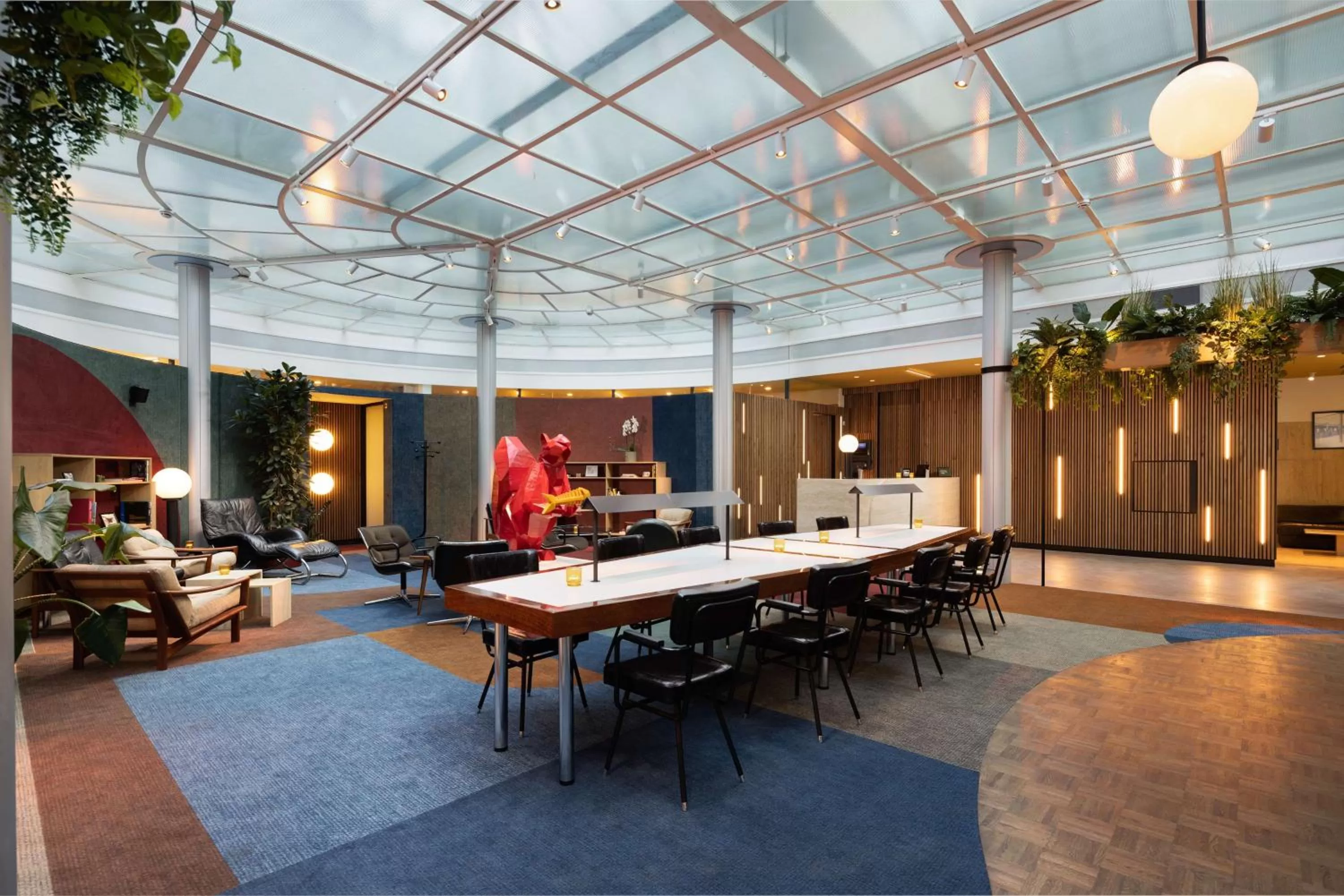 Restaurant/places to eat in Motto By Hilton Rotterdam Blaak