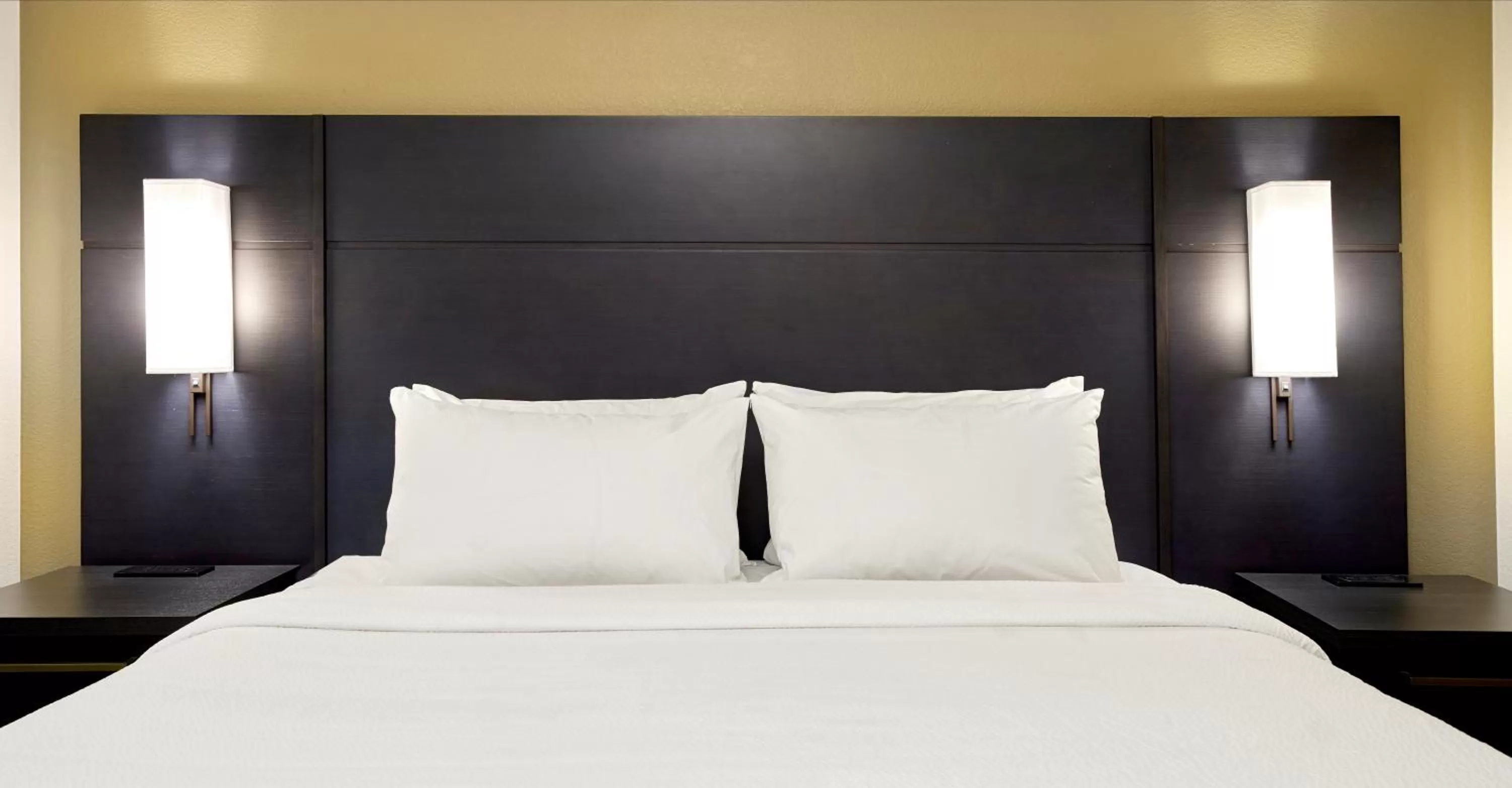 Bed in Residence Inn Eugene Springfield