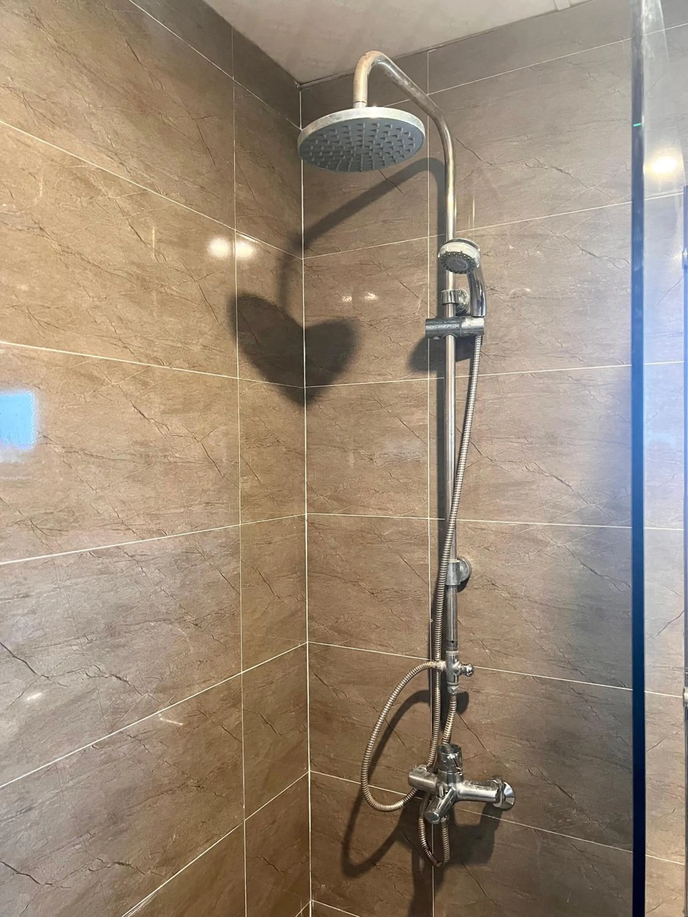 Shower in Hoi An Ngo Homestay
