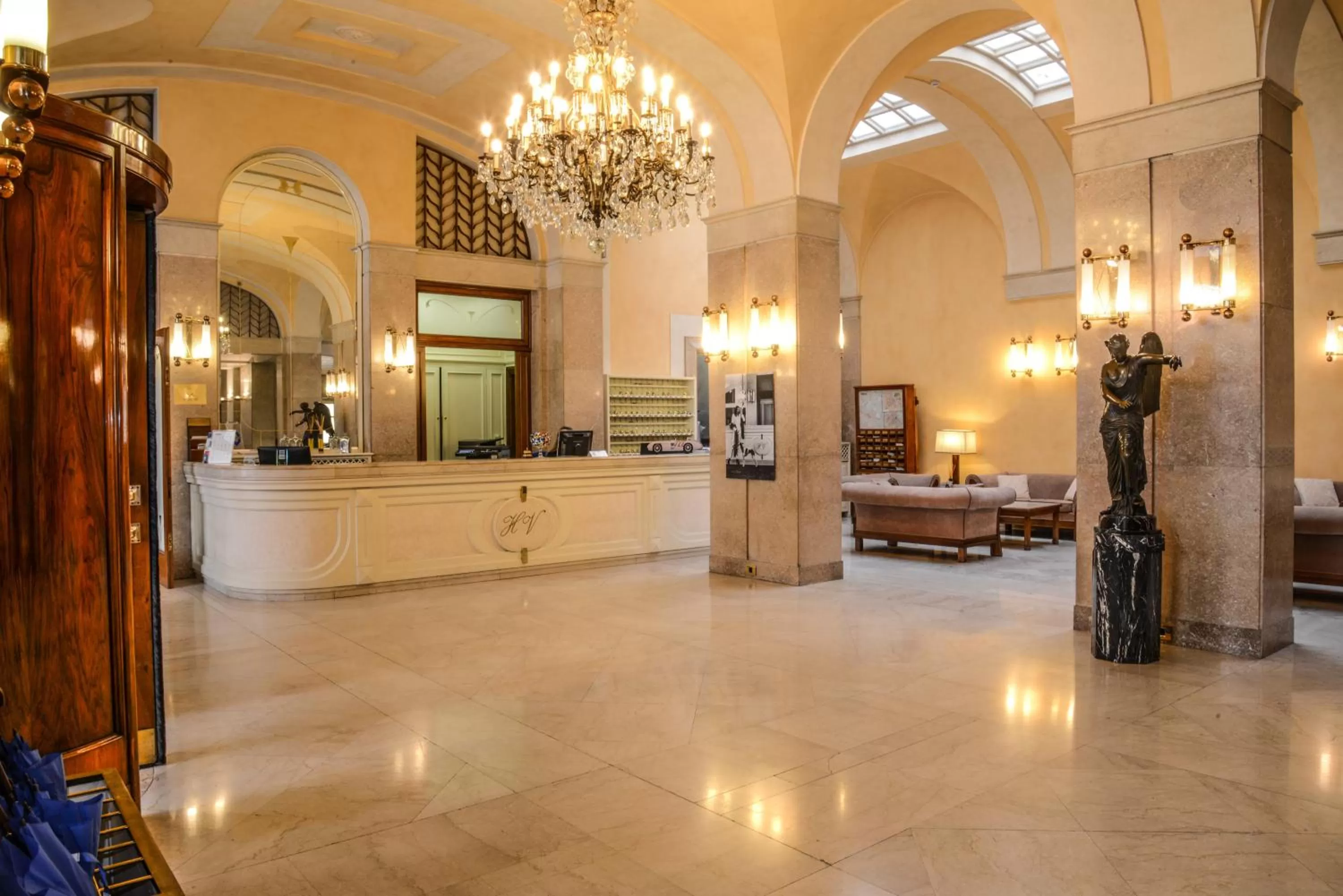 Lobby or reception in Hotel Vittoria