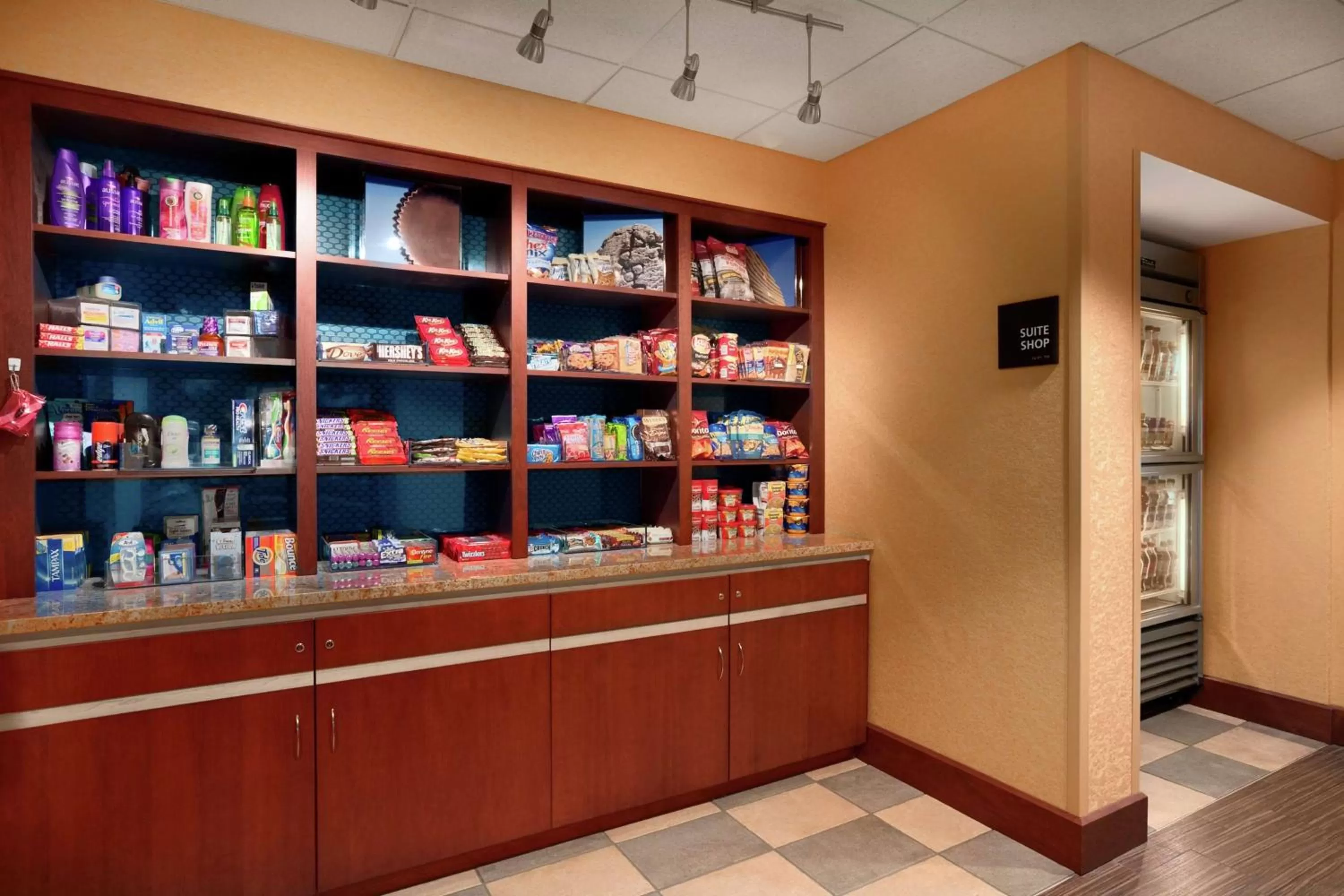 Dining area in Hampton Inn - York