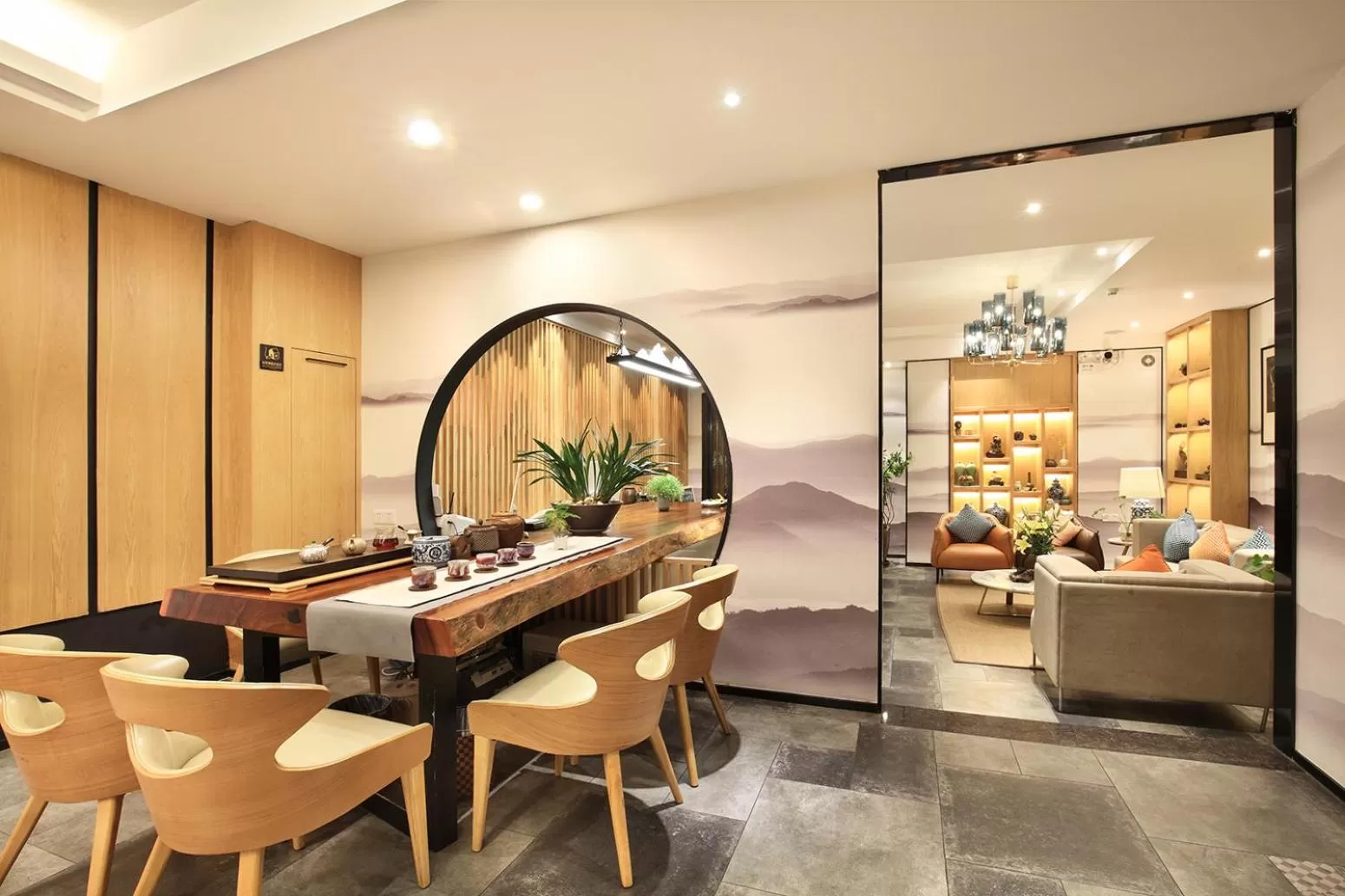 Communal lounge/ TV room, Restaurant/Places to Eat in Li River Resort Villa Hotel