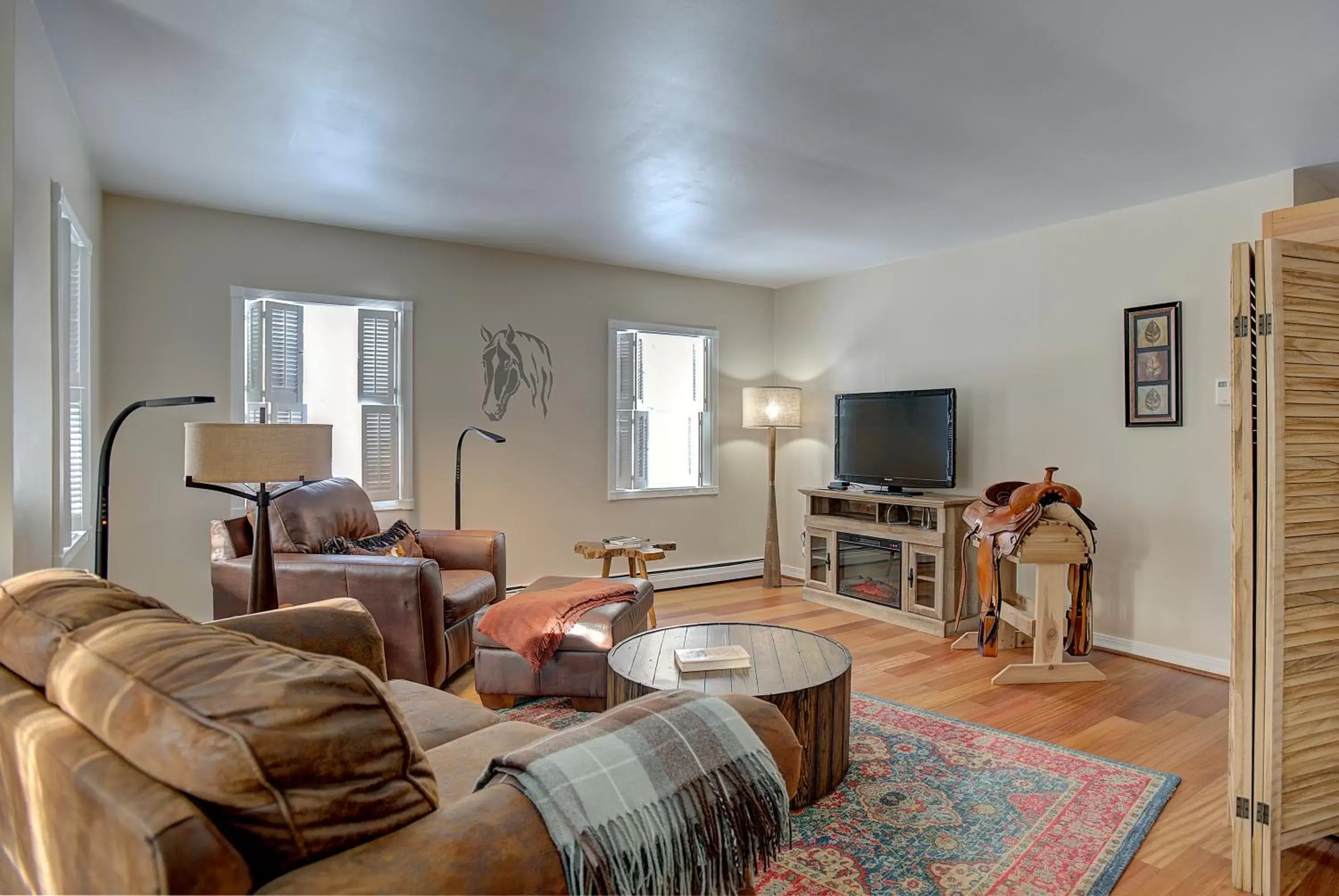 Deluxe King Suite in The Woodstocker B&B Deluxe King Suite in The Woodstocker B&B