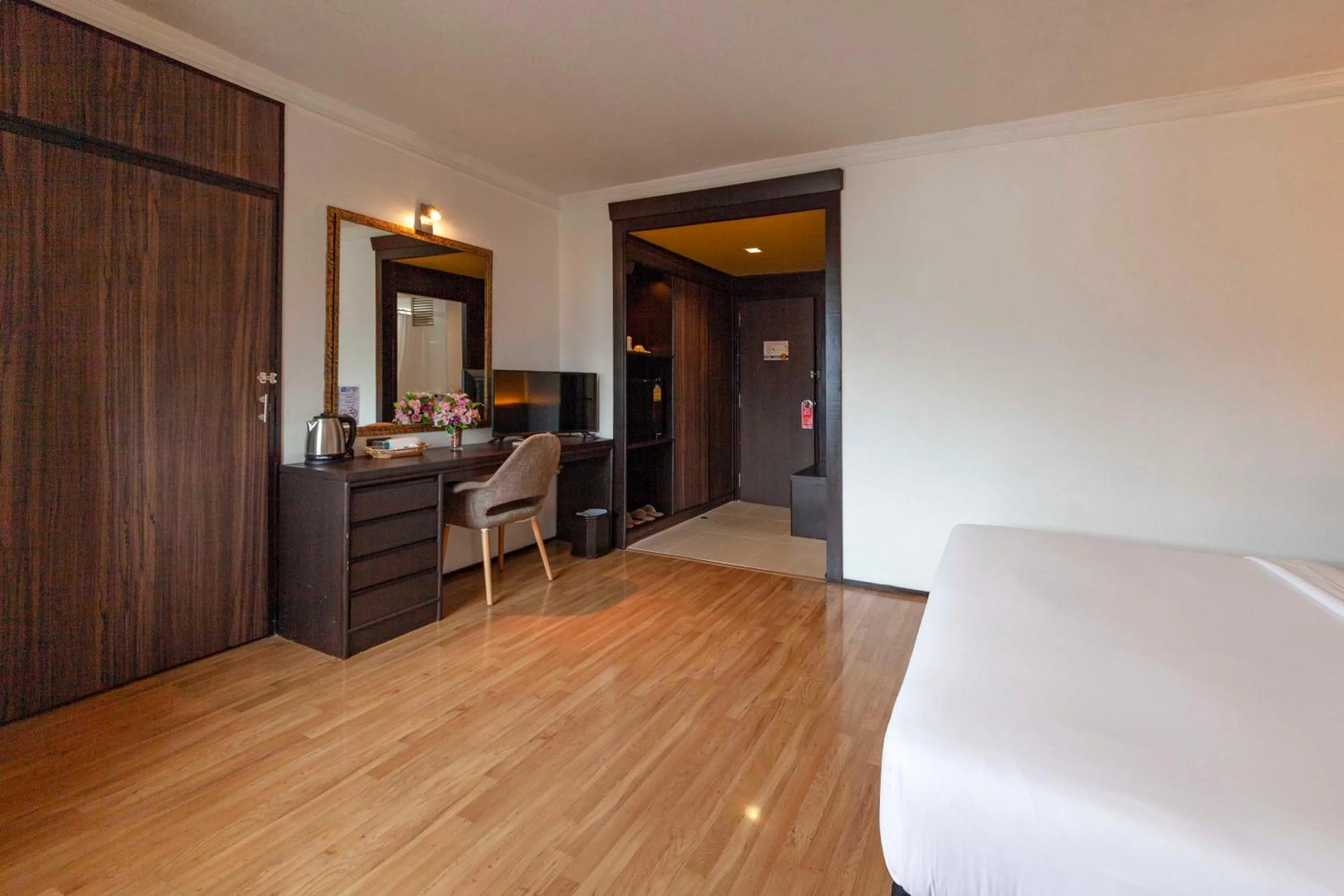 Seating area in Holiday Garden Hotel & Resort SHA EXTRA PLUS