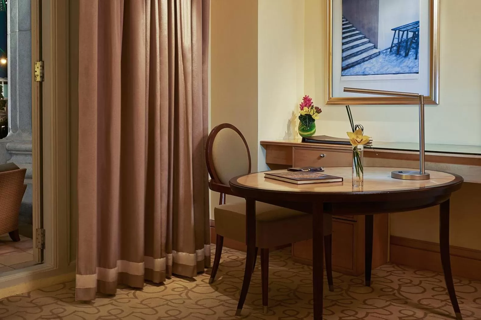 Coffee/tea facilities in The Fullerton Hotel Singapore