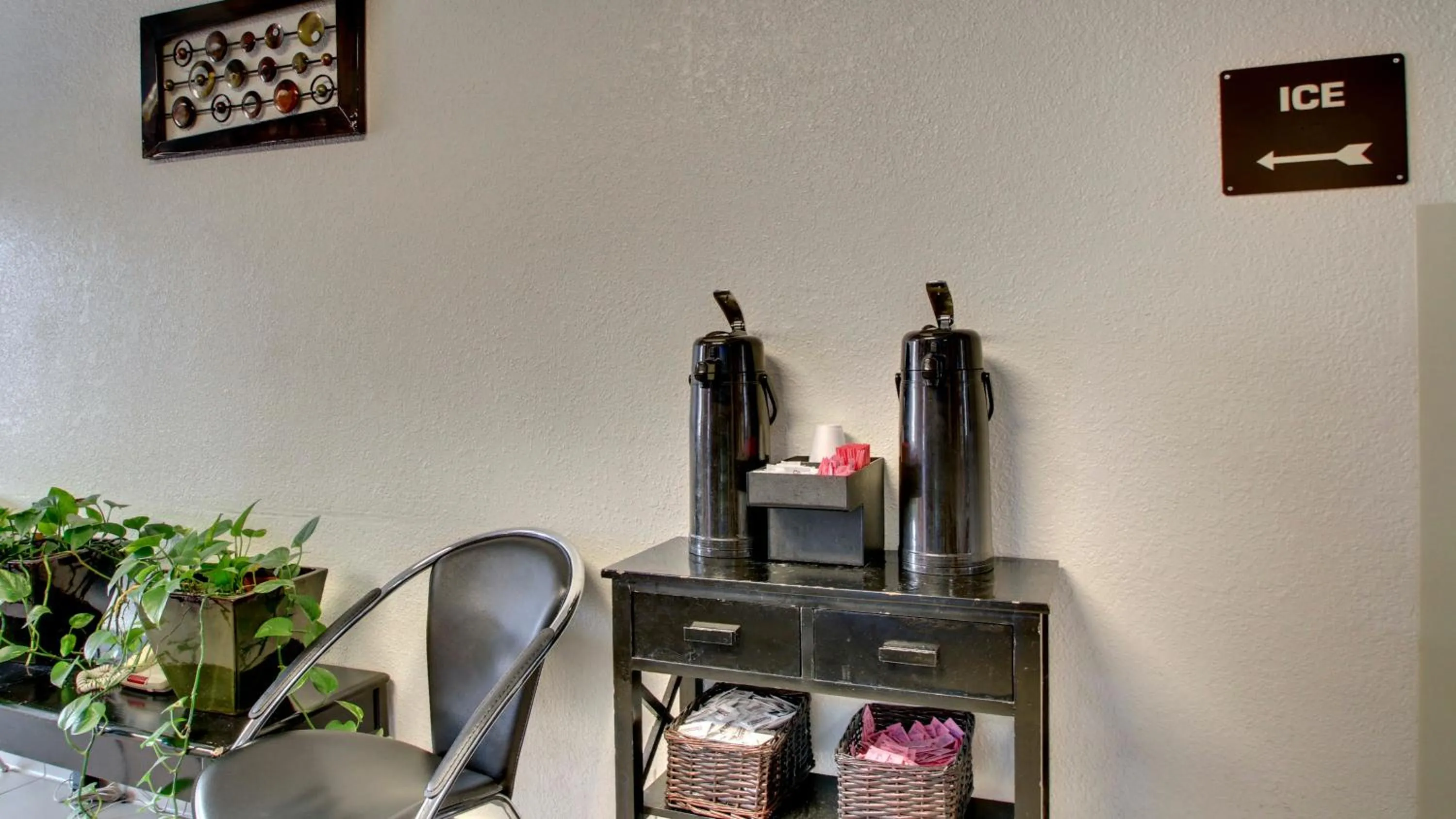 Other in Motel 6-Altoona, IA - Des Moines East