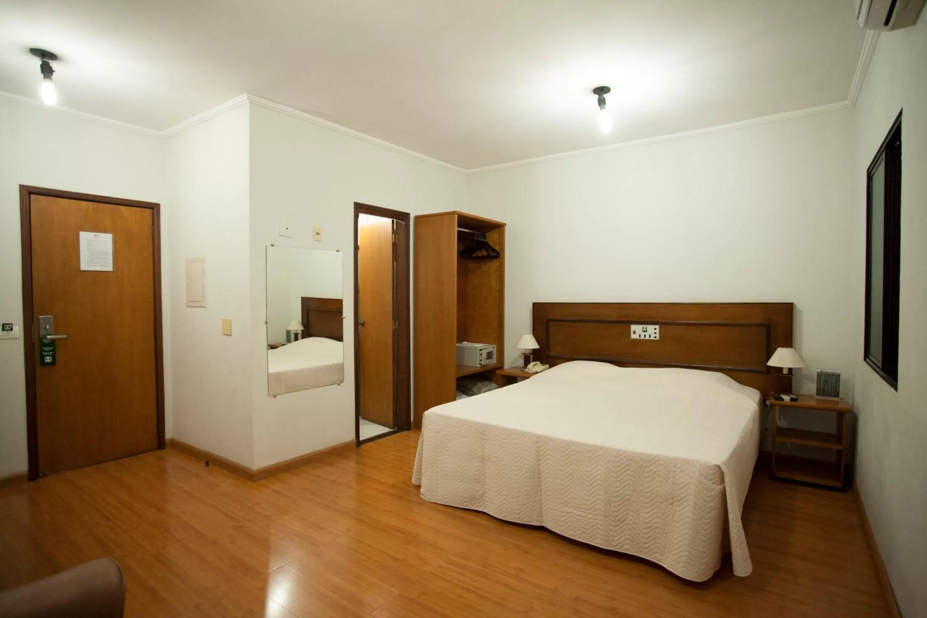 Photo of the whole room, Room Photo in Indaiá Hotel Residence