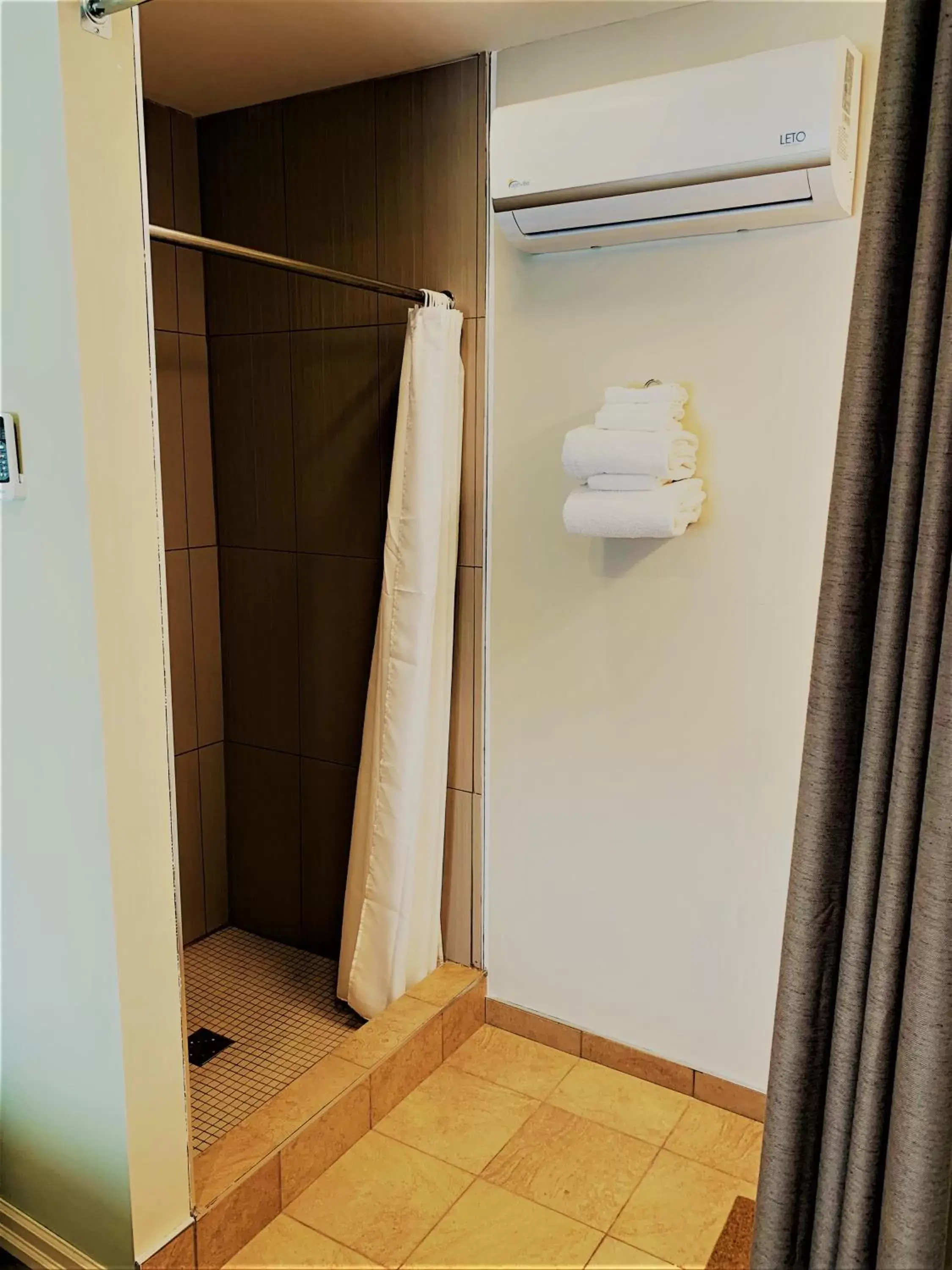 Queen Room in Hawberry Motel Queen Room in Hawberry Motel