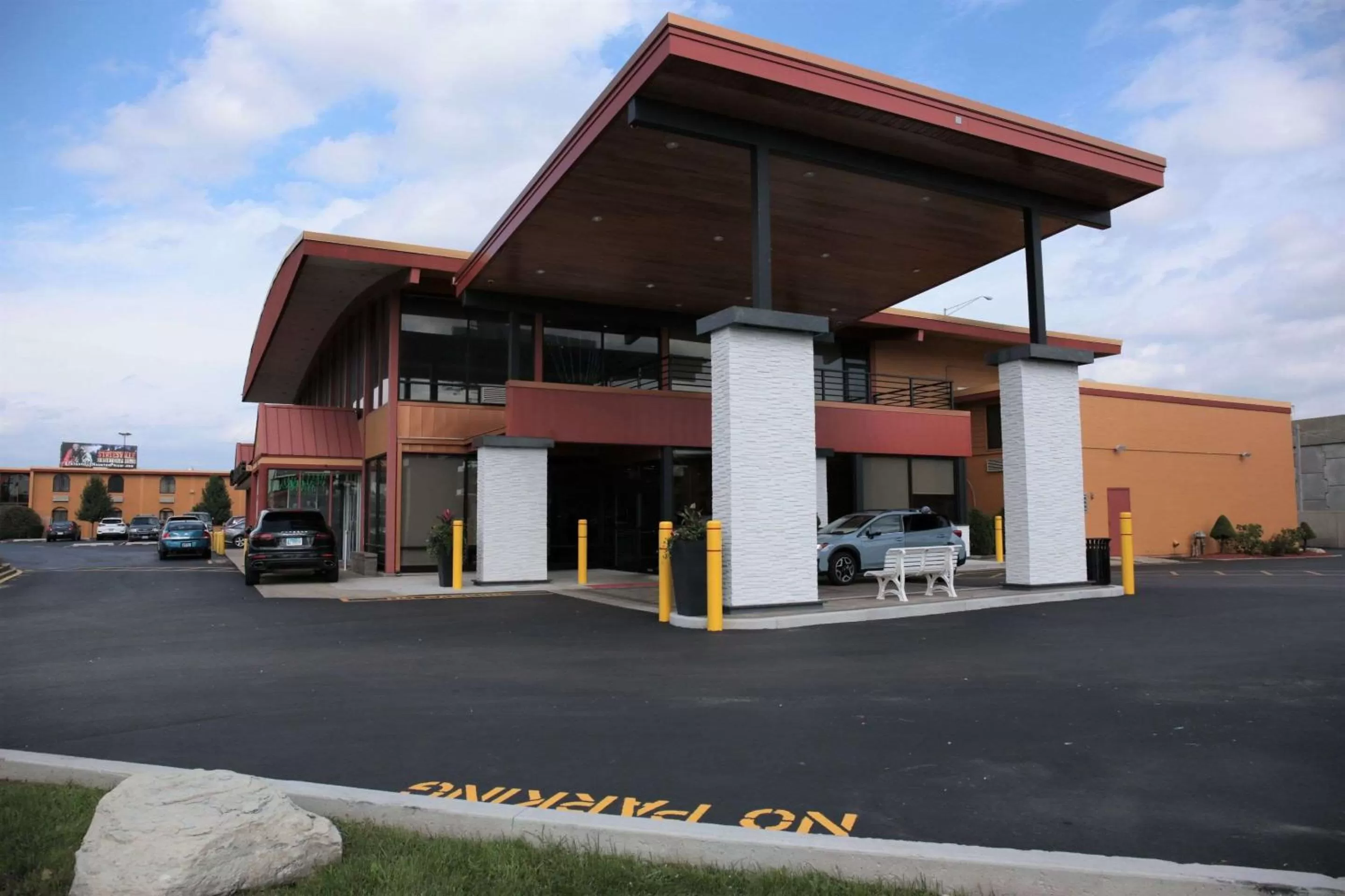 Property building in Quality Inn O'Hare Airport