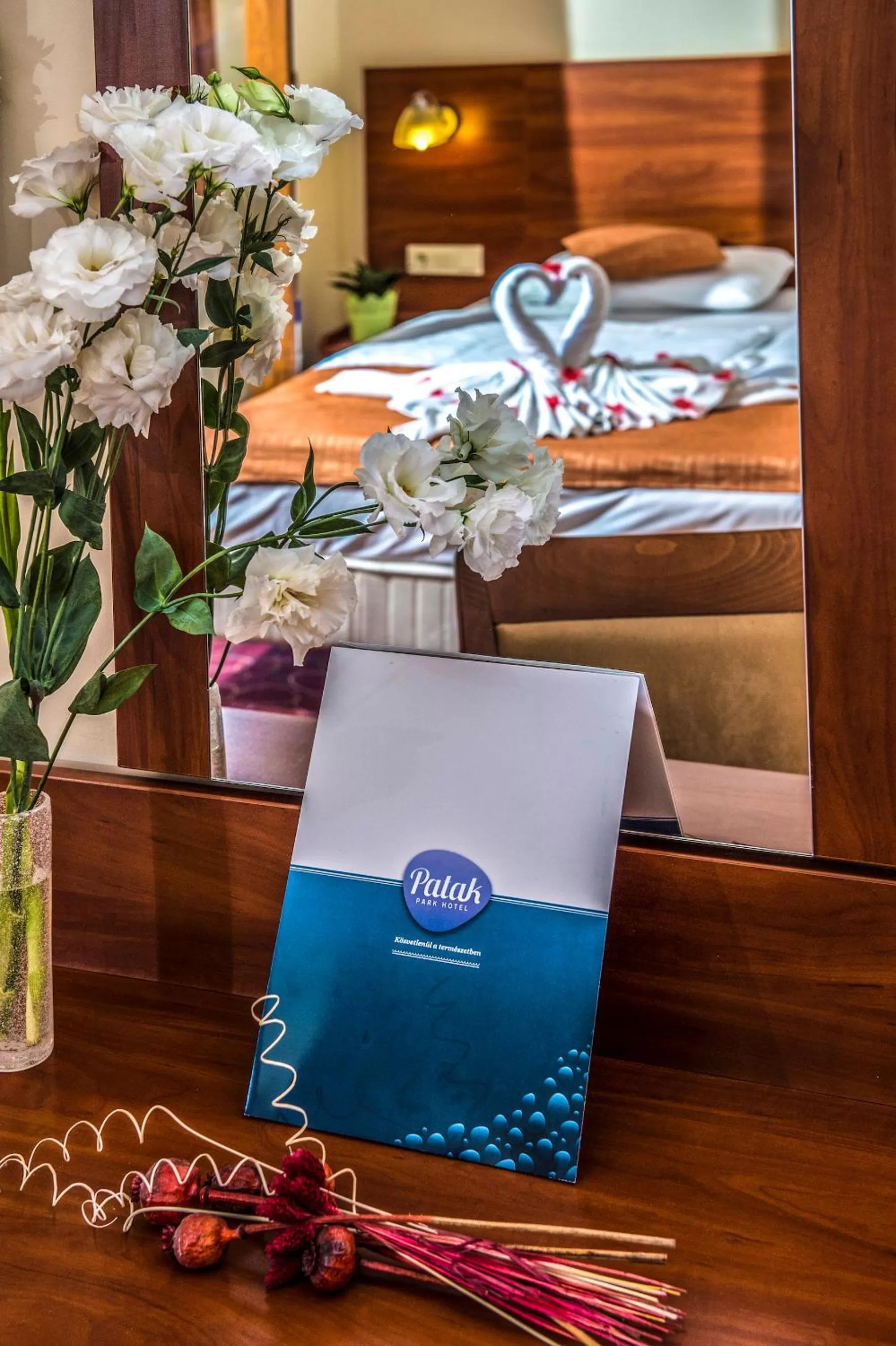 Decorative detail, Bed in Patak Park Hotel Visegrád