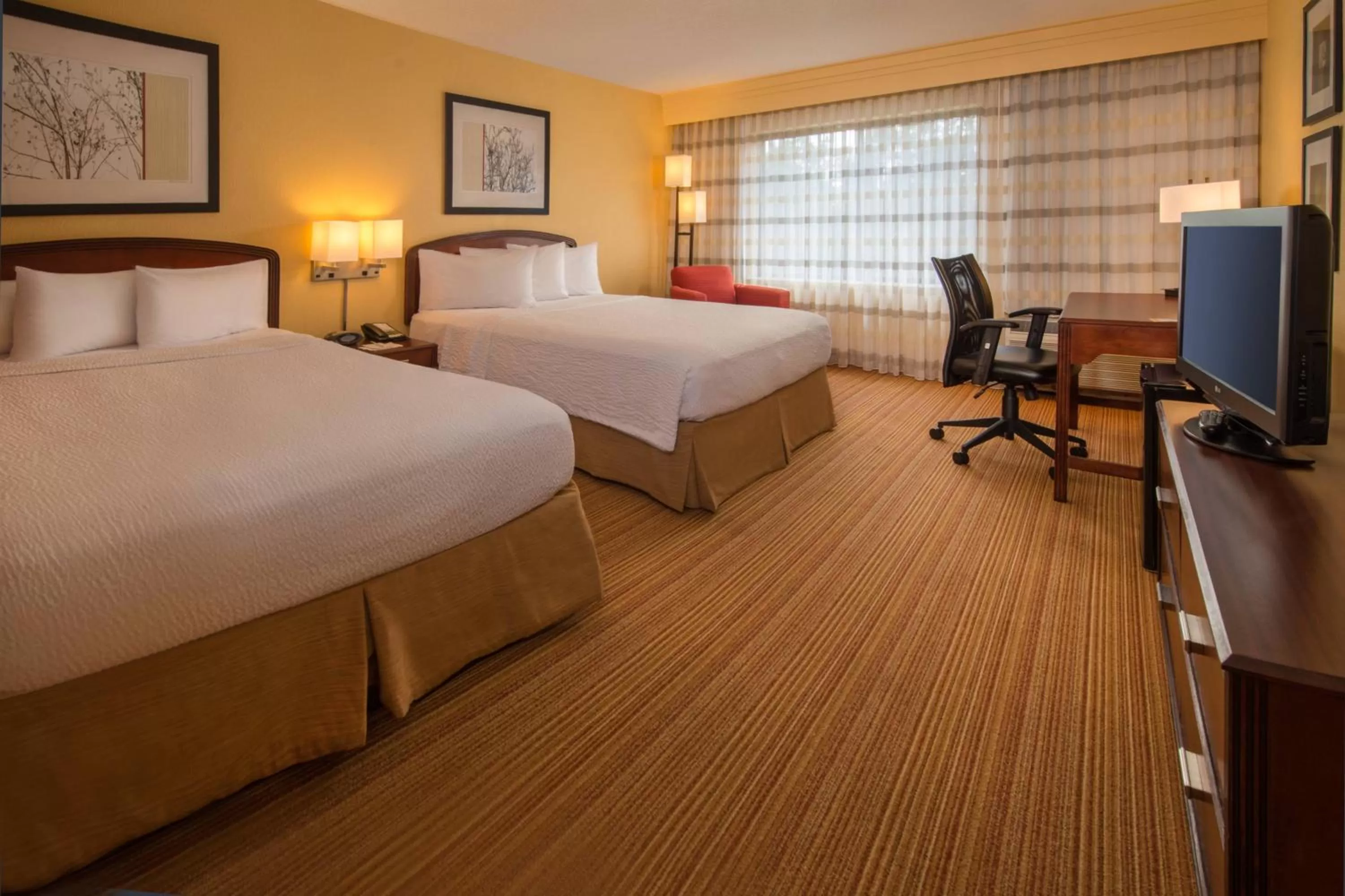 Queen Room with Two Queen Beds and Adapted Tub - Mobility and Hearing Accessible in Courtyard by Marriott North Charleston Airport Coliseum