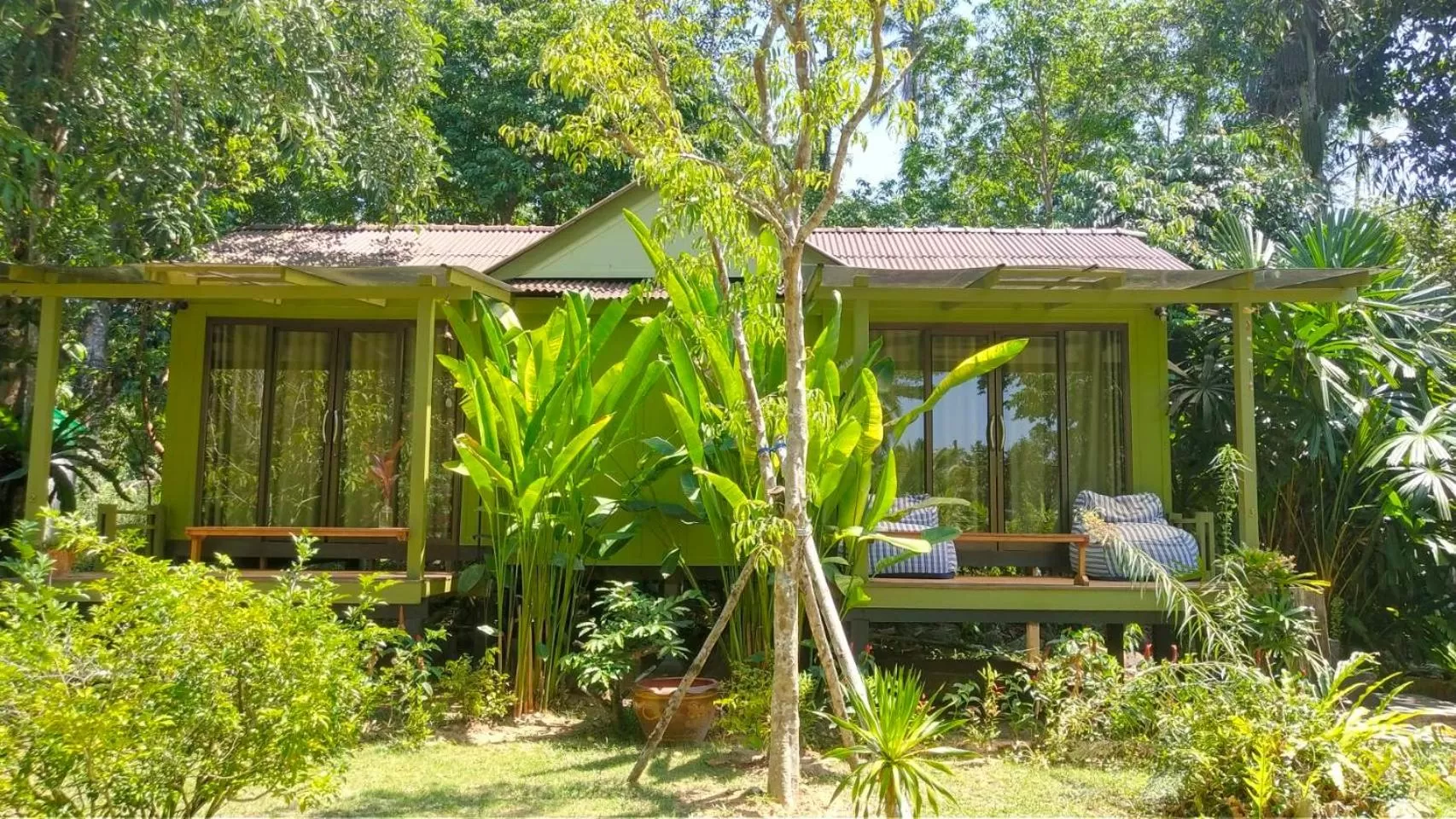 Facade/entrance, Property Building in Baan Bua Cottage SHA EXTRA PLUS B5510