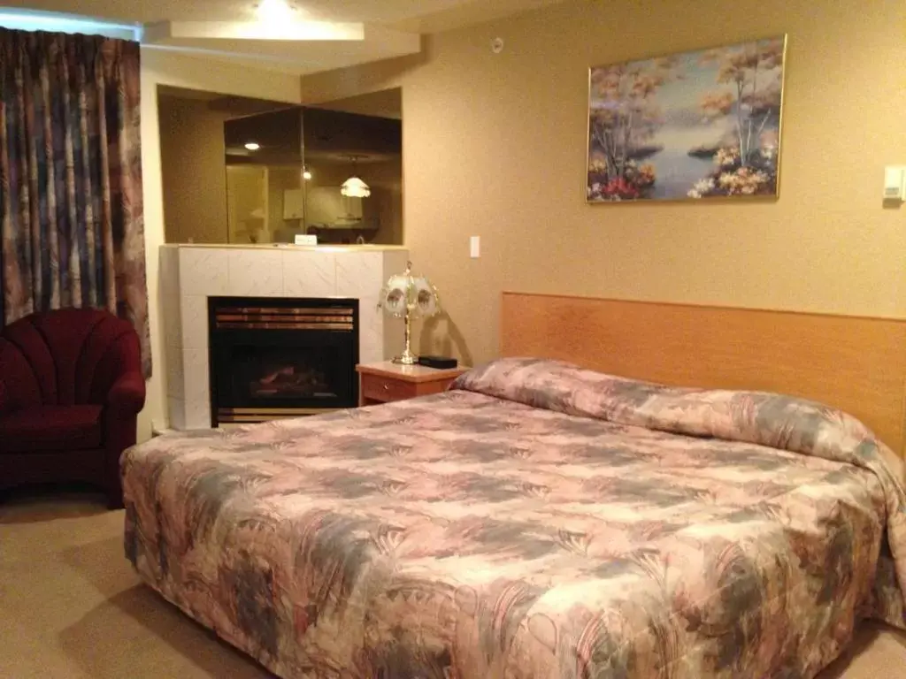 King Room in Western Budget Motel Peace River King Room in Western Budget Motel Peace River