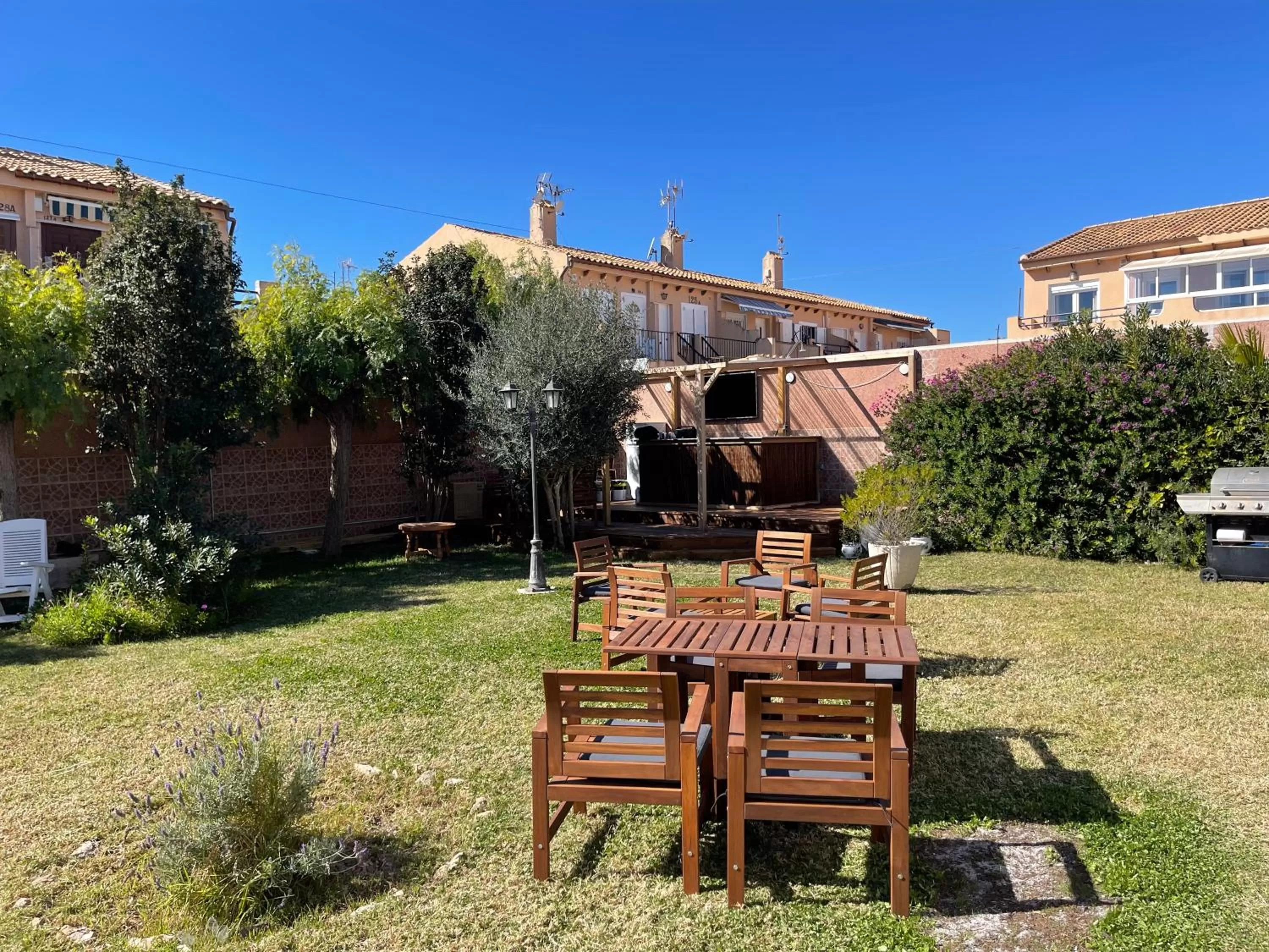 Day, Garden in Anna's garden