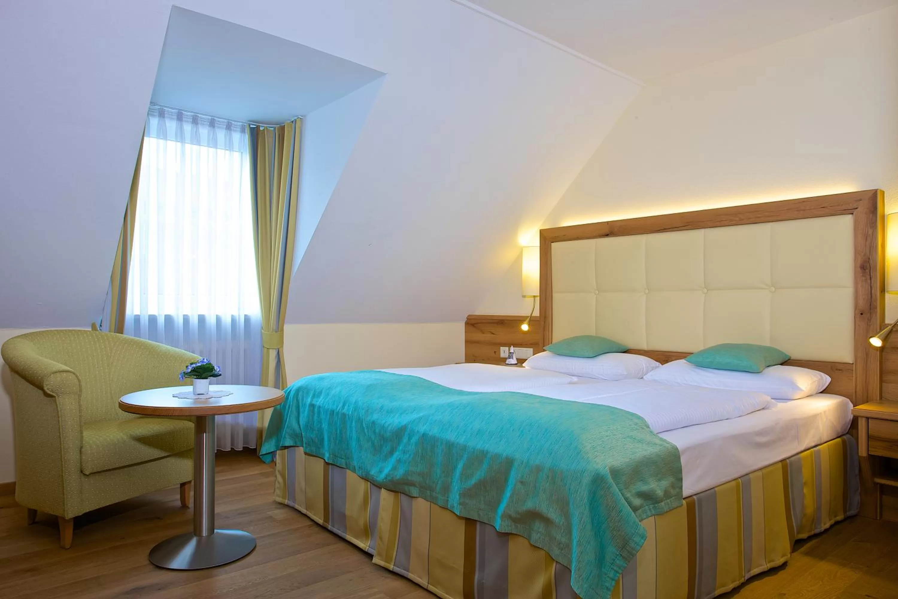 Bedroom, Bed in Hotel am Schloßberg
