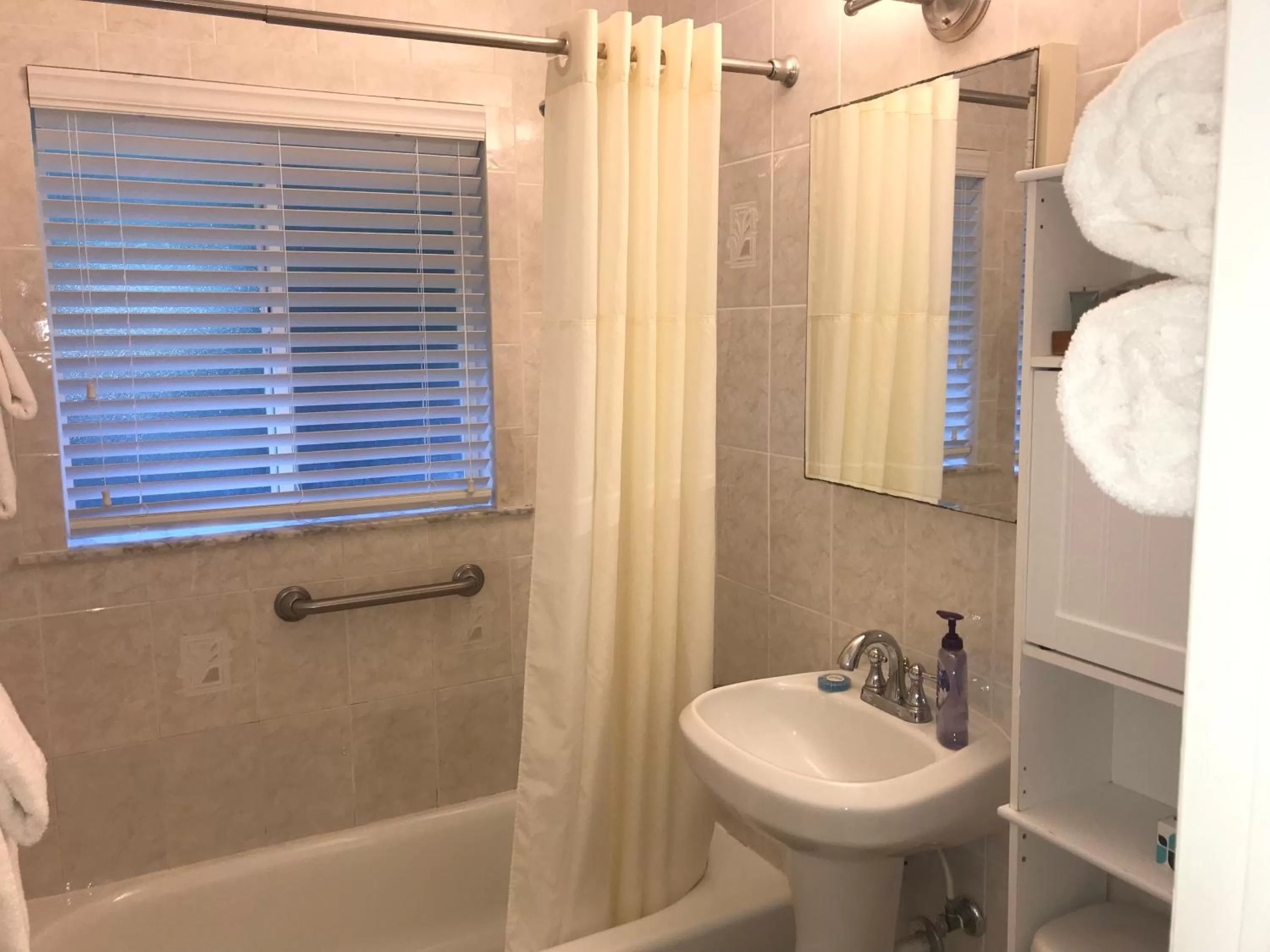 Bathroom in Casitas Coral Ridge