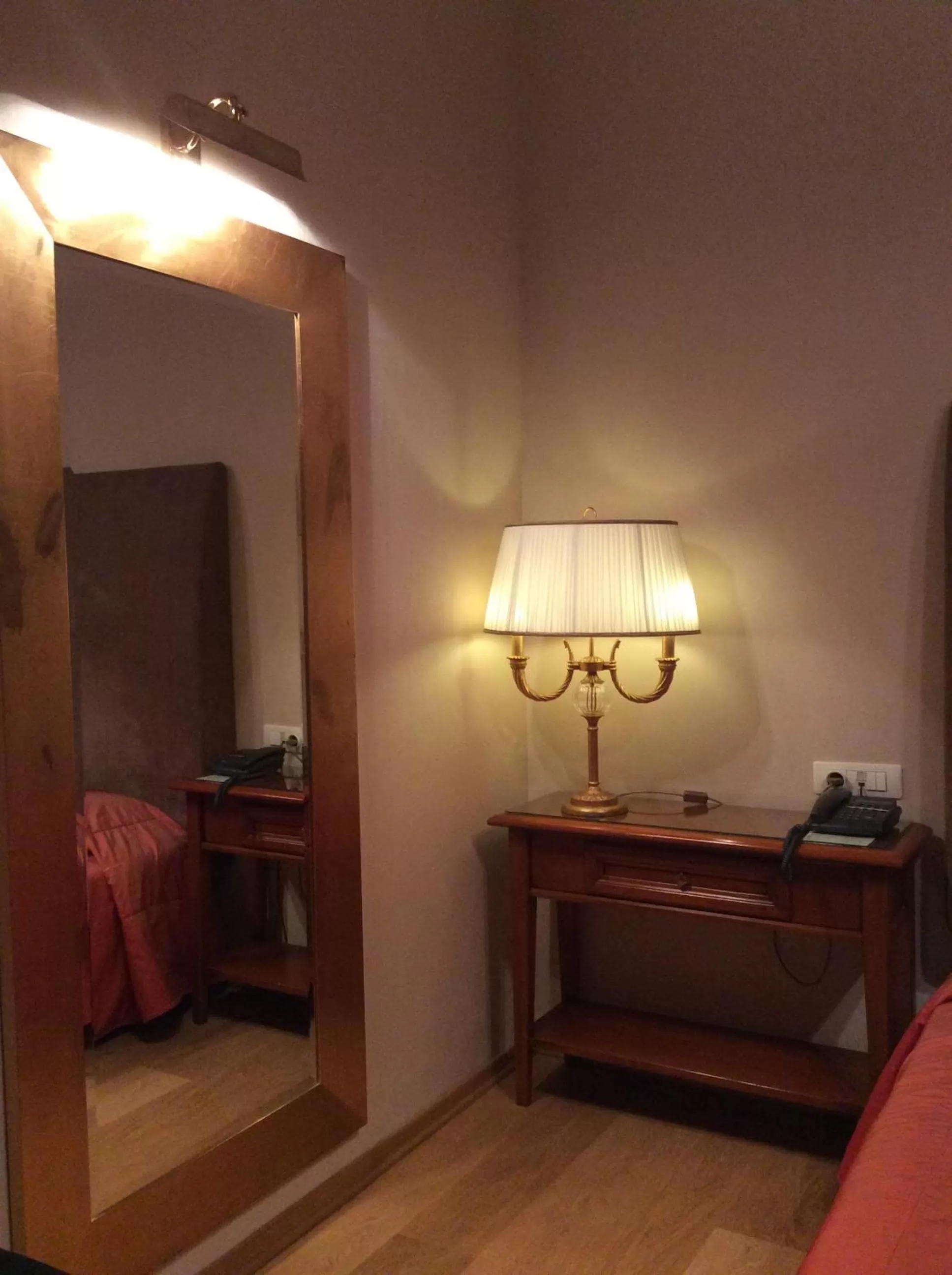 Decorative detail in Grande Bretagne - Nafplio