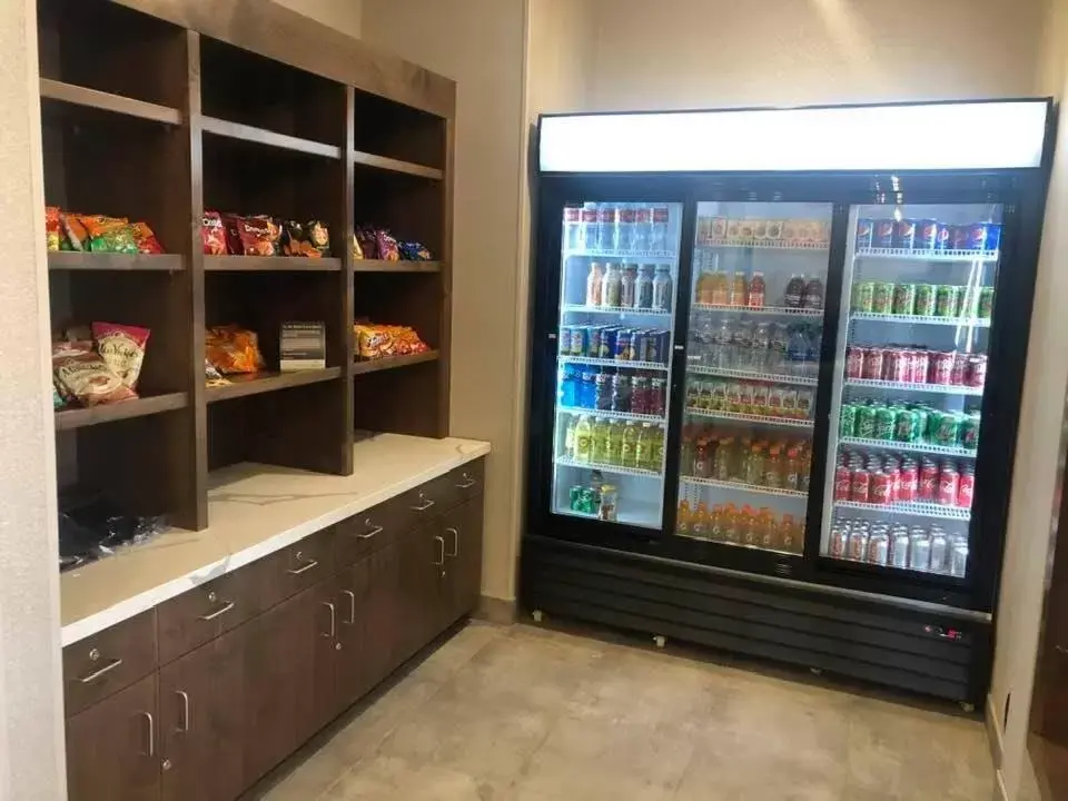 La Quinta Inn & Suites Limon by Wyndham La Quinta Inn & Suites Limon by Wyndham