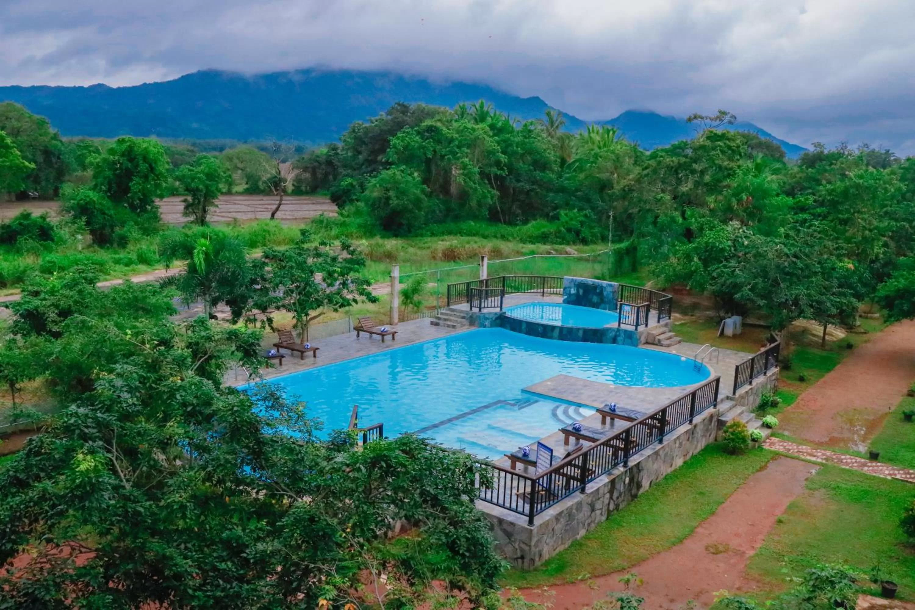 Property building, Pool View in Sigiriya Kingdom Gate Dambulla