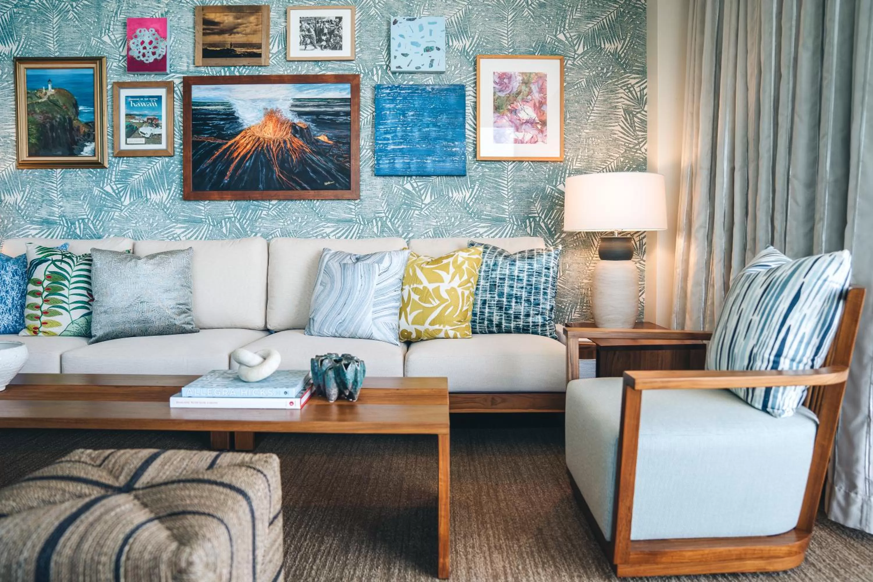 Penthouse Ocean 1 Bedroom Suite in Kaimana Beach Hotel