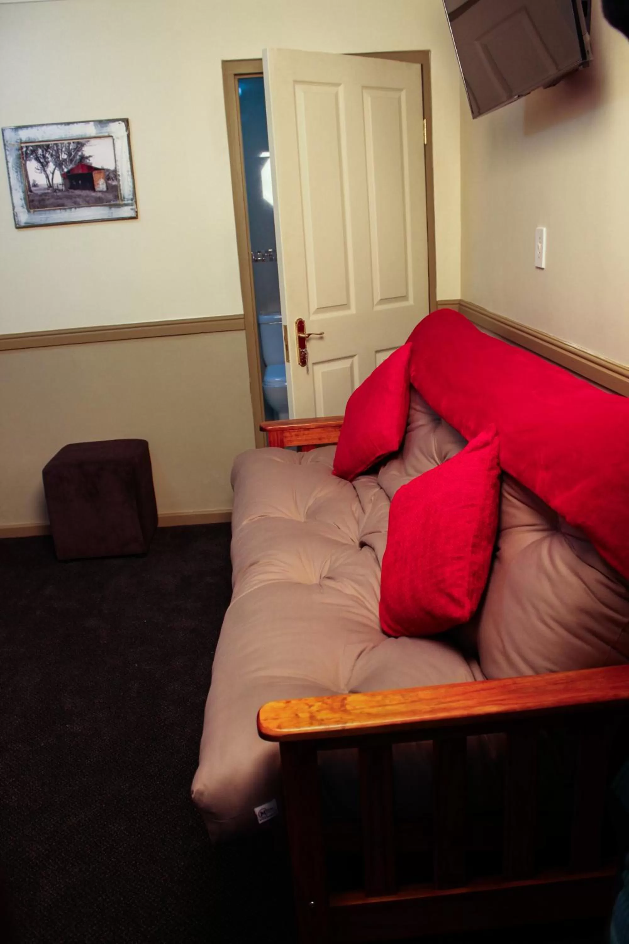 Bedroom, Bed in Victoria Heights B&B