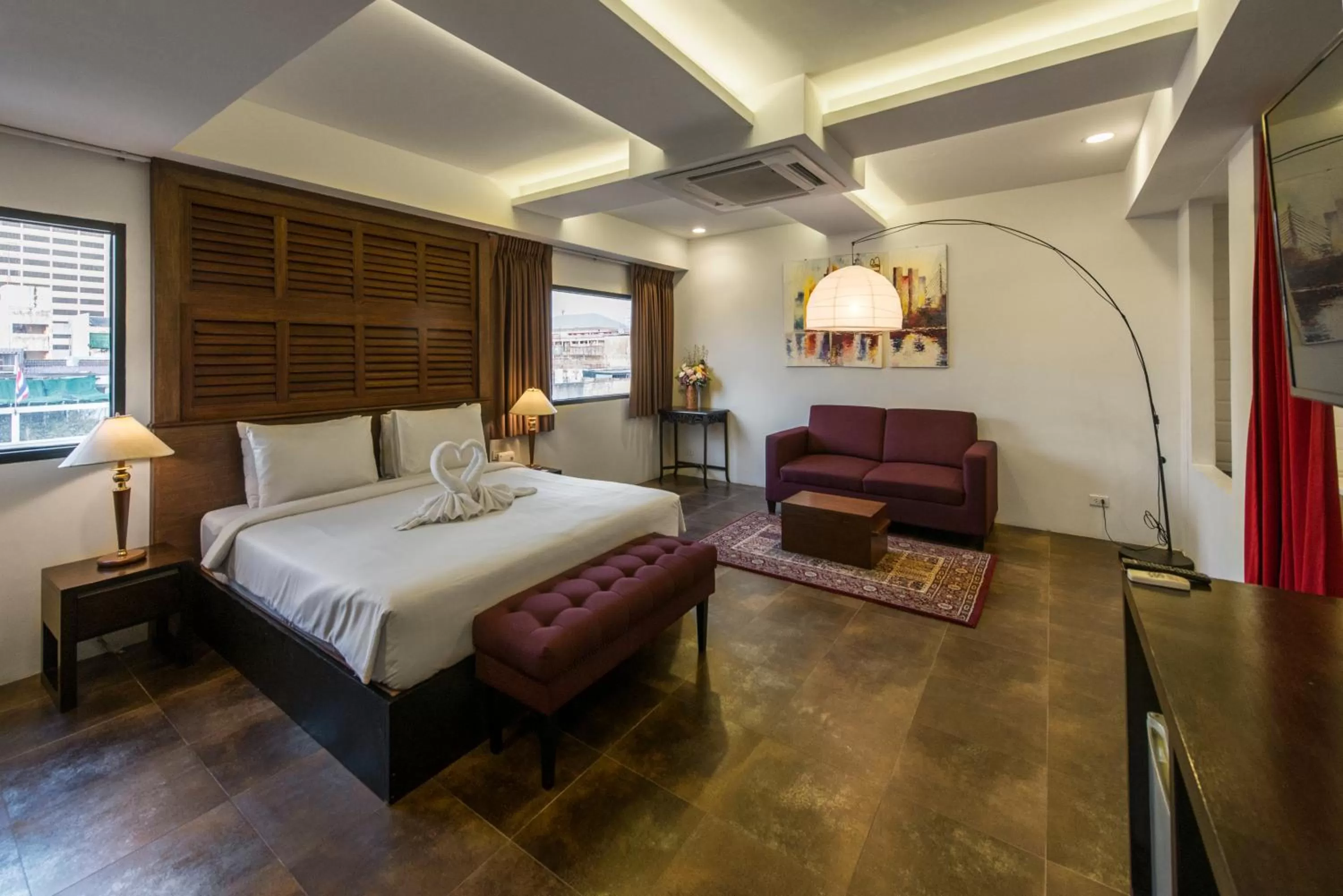 Photo of the whole room, Bed in Nanda Heritage Hotel