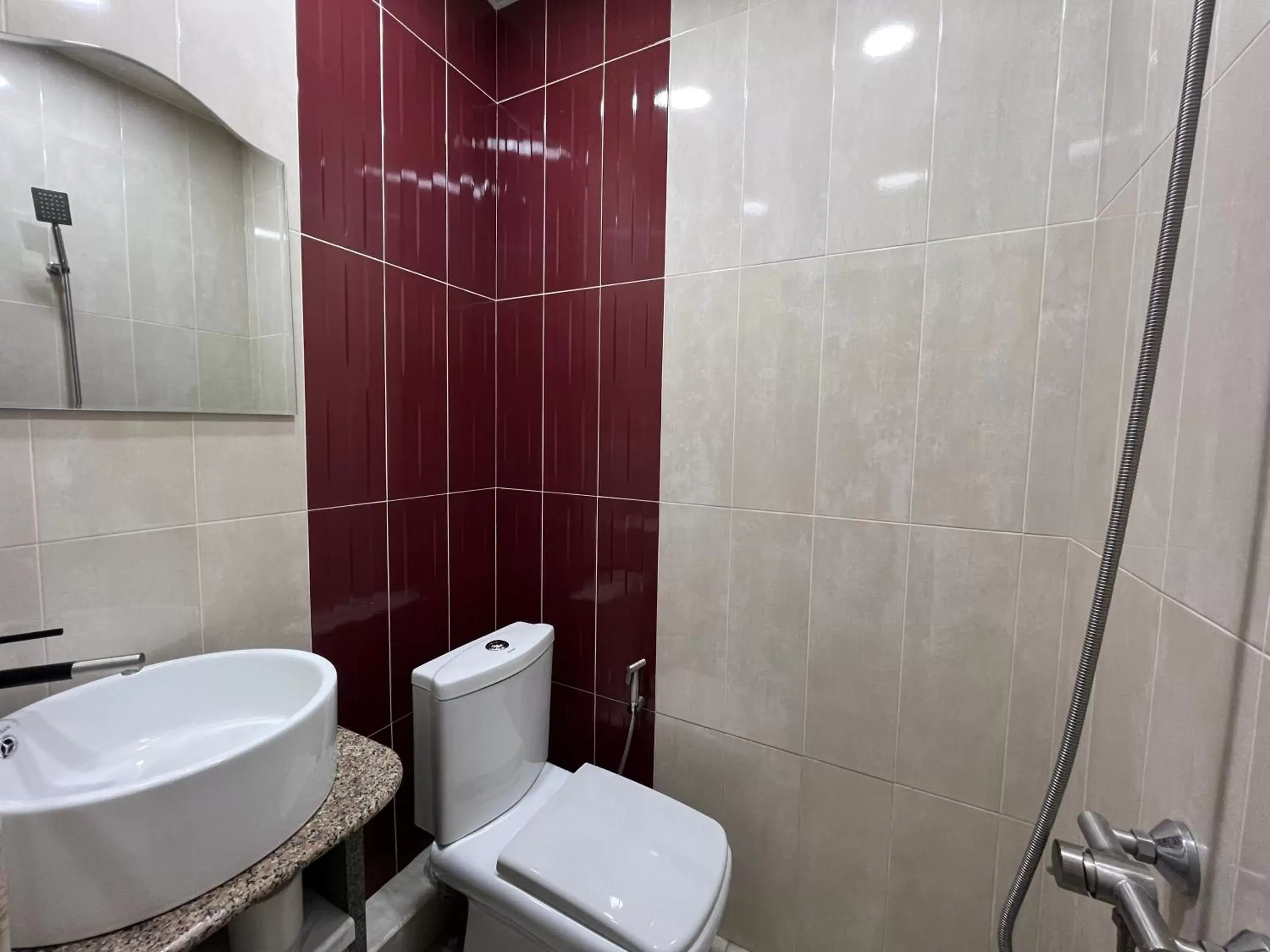 Triple Room with City View in RP HOTEL (NEW) Triple Room with City View in RP HOTEL (NEW)