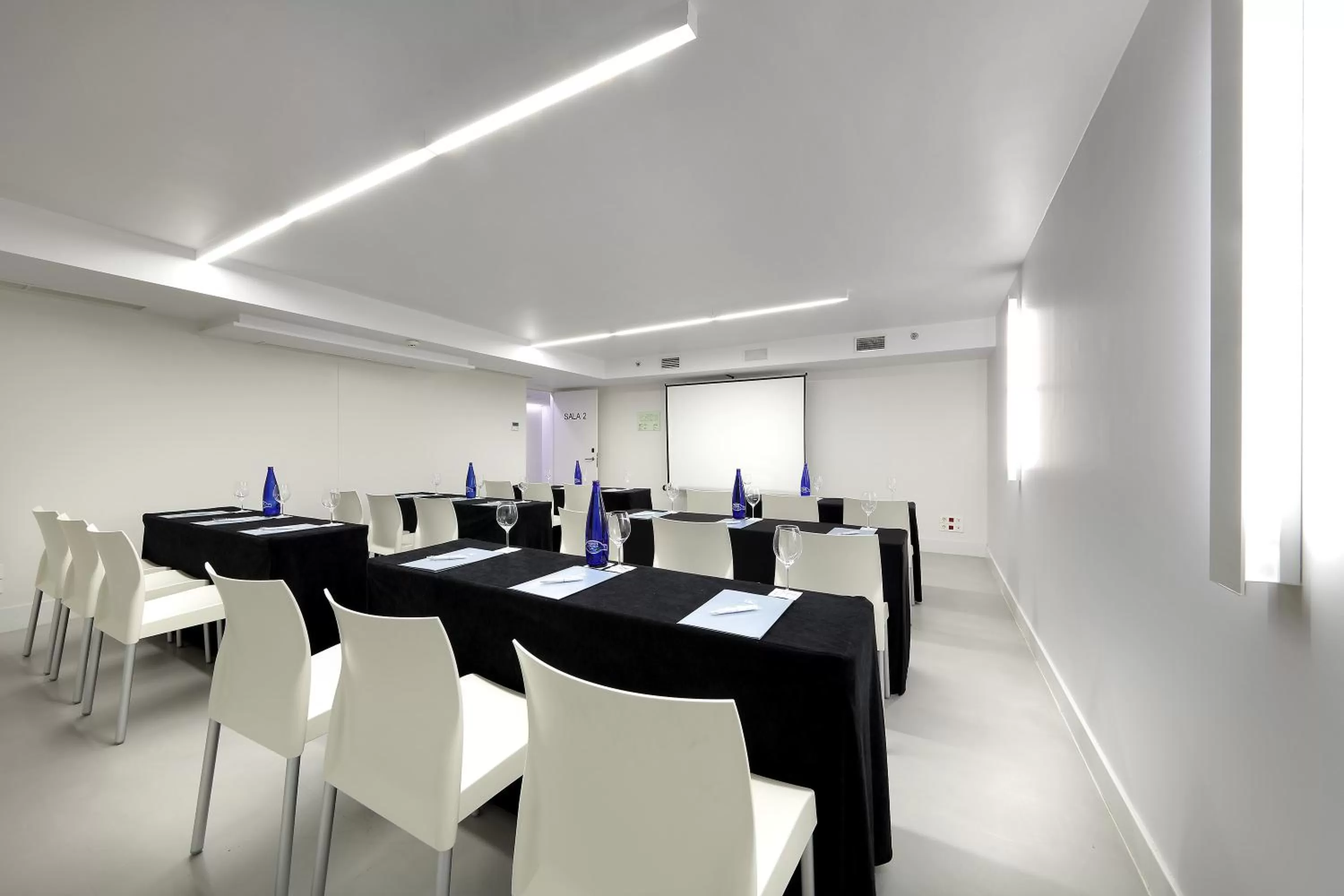 Meeting/conference room in Eurostars Central