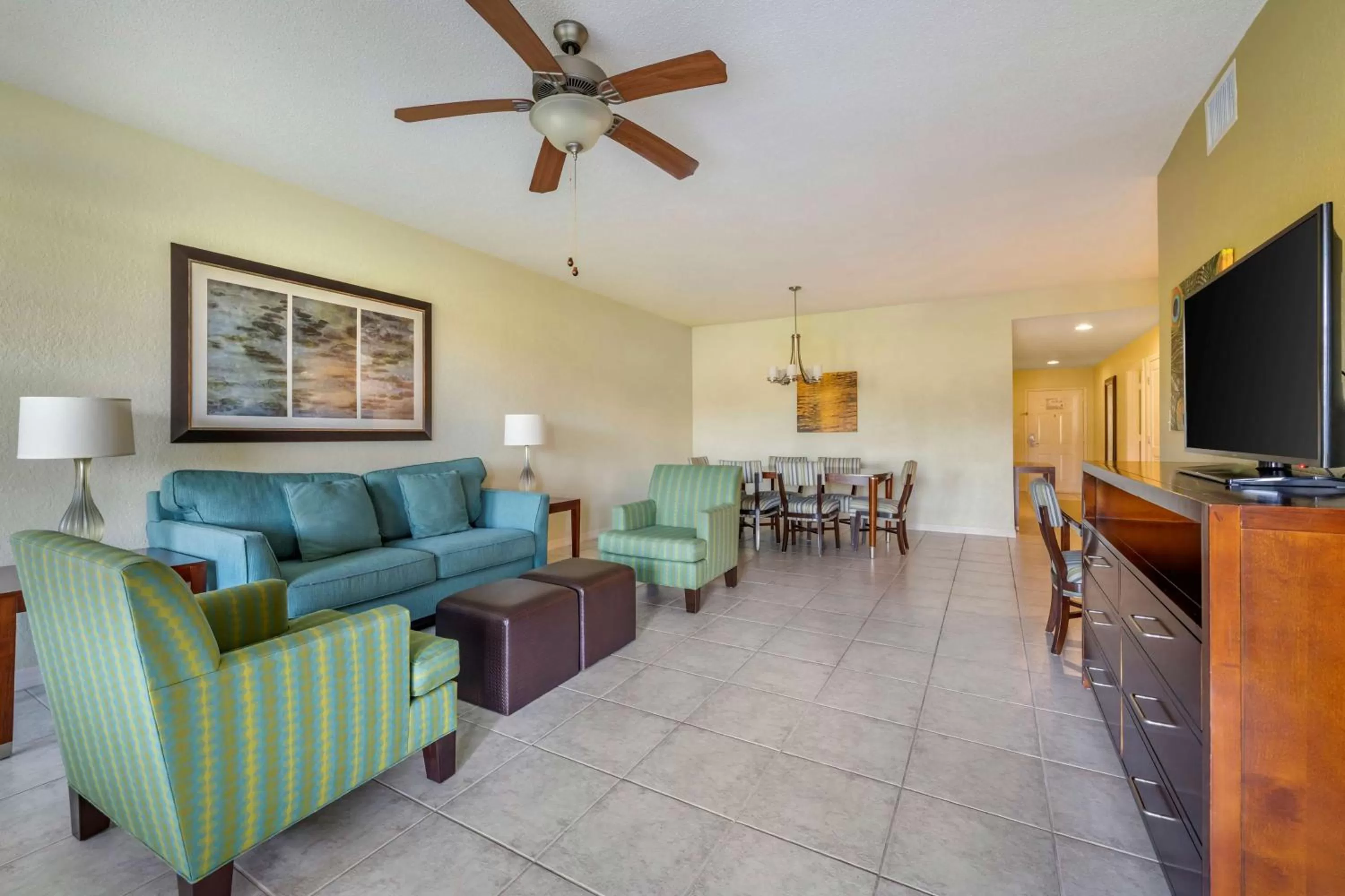 Two Bedroom Suite with Golf View in Hilton Vacation Club Mystic Dunes Orlando