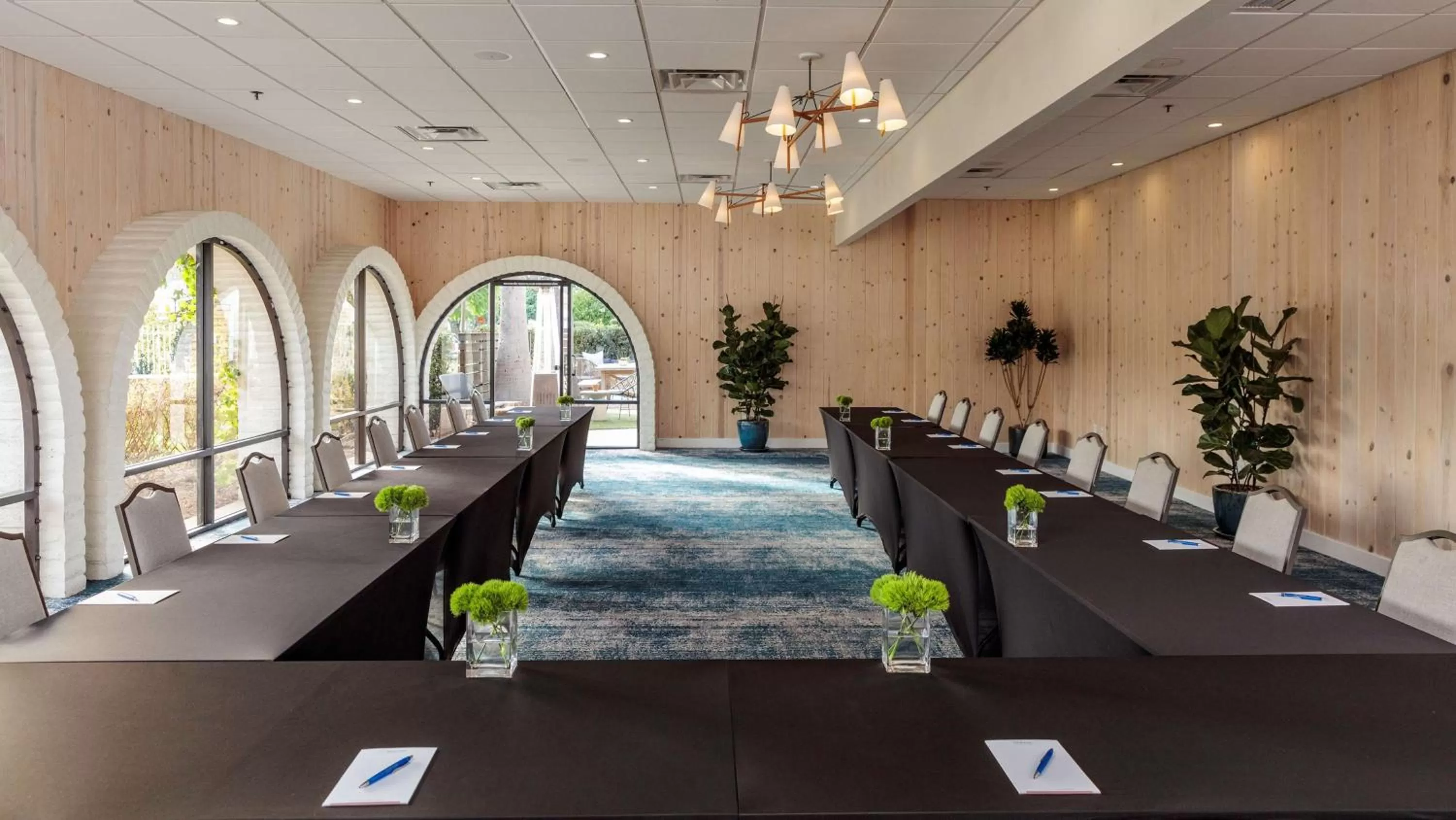 Meeting/conference room in The Leta Santa Barbara Goleta, Tapestry Collection by Hilton