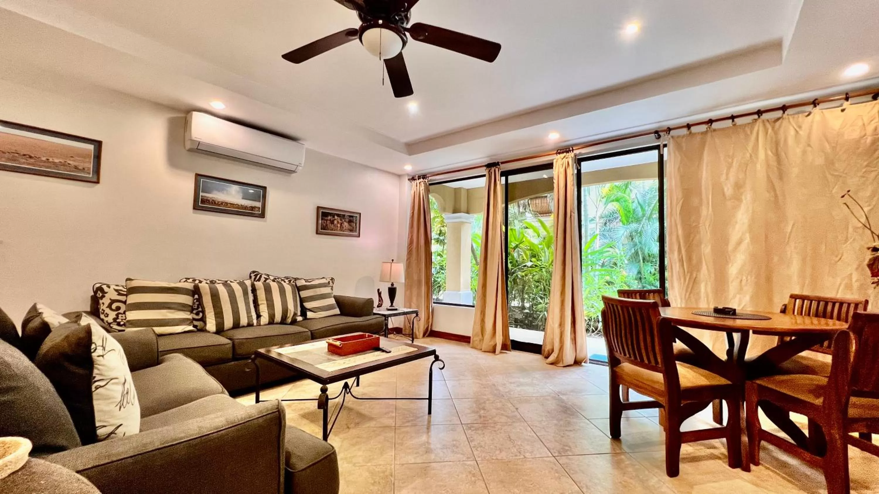 Library in Monte Carlo Luxury Condominiums