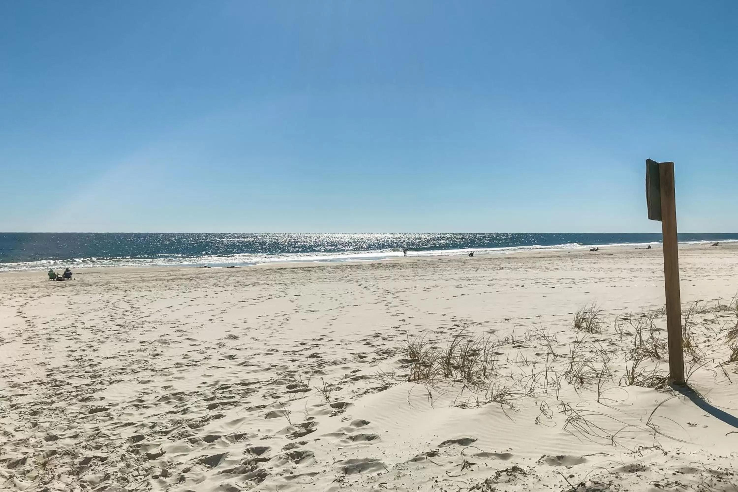 Beach in Regatta #204C