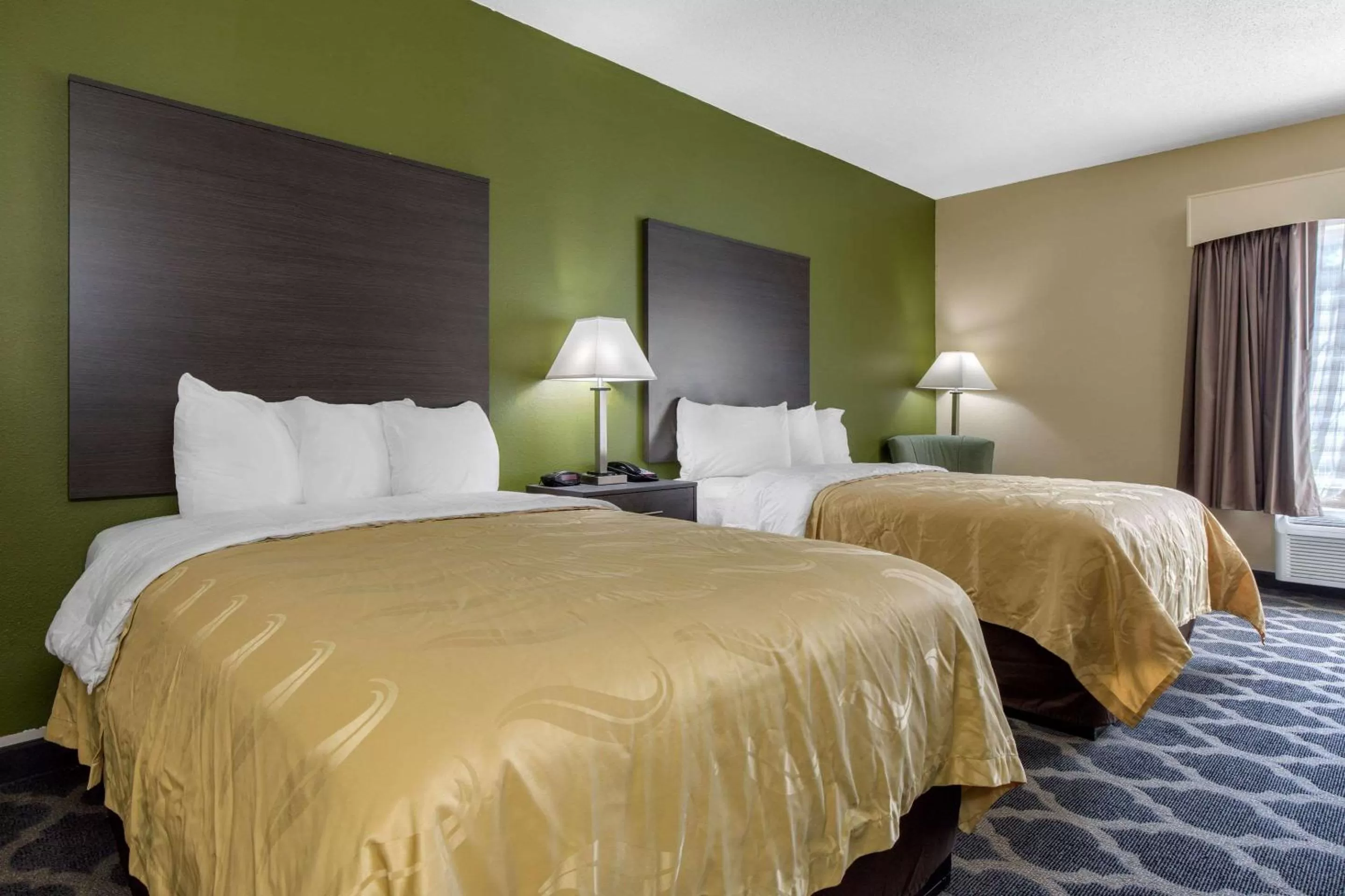 Photo of the whole room, Bed in Quality Inn Kingstree North