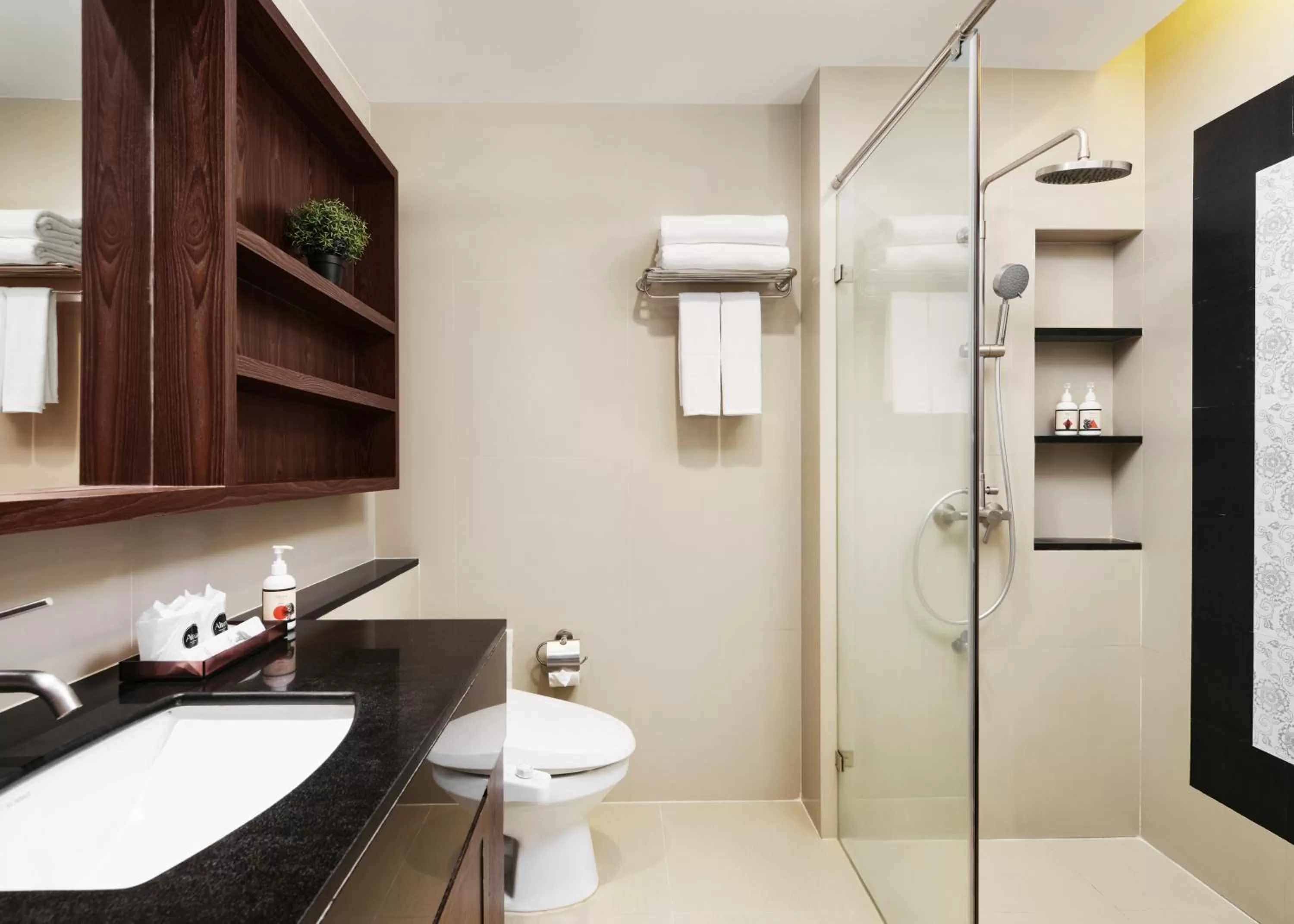 Altera Hotel and Residence by At Mind