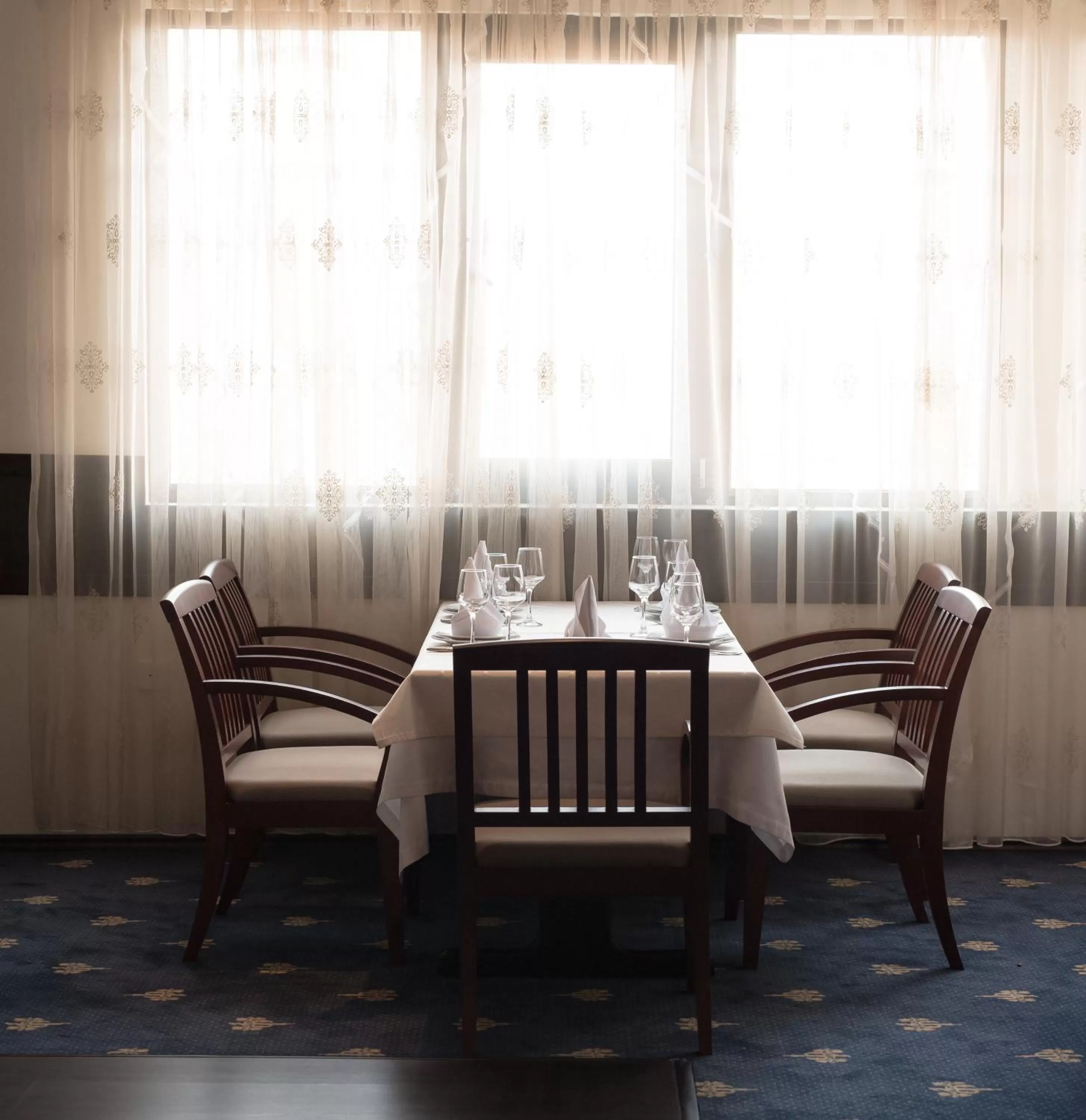 Restaurant/places to eat in Kopala Tskneti Hotel