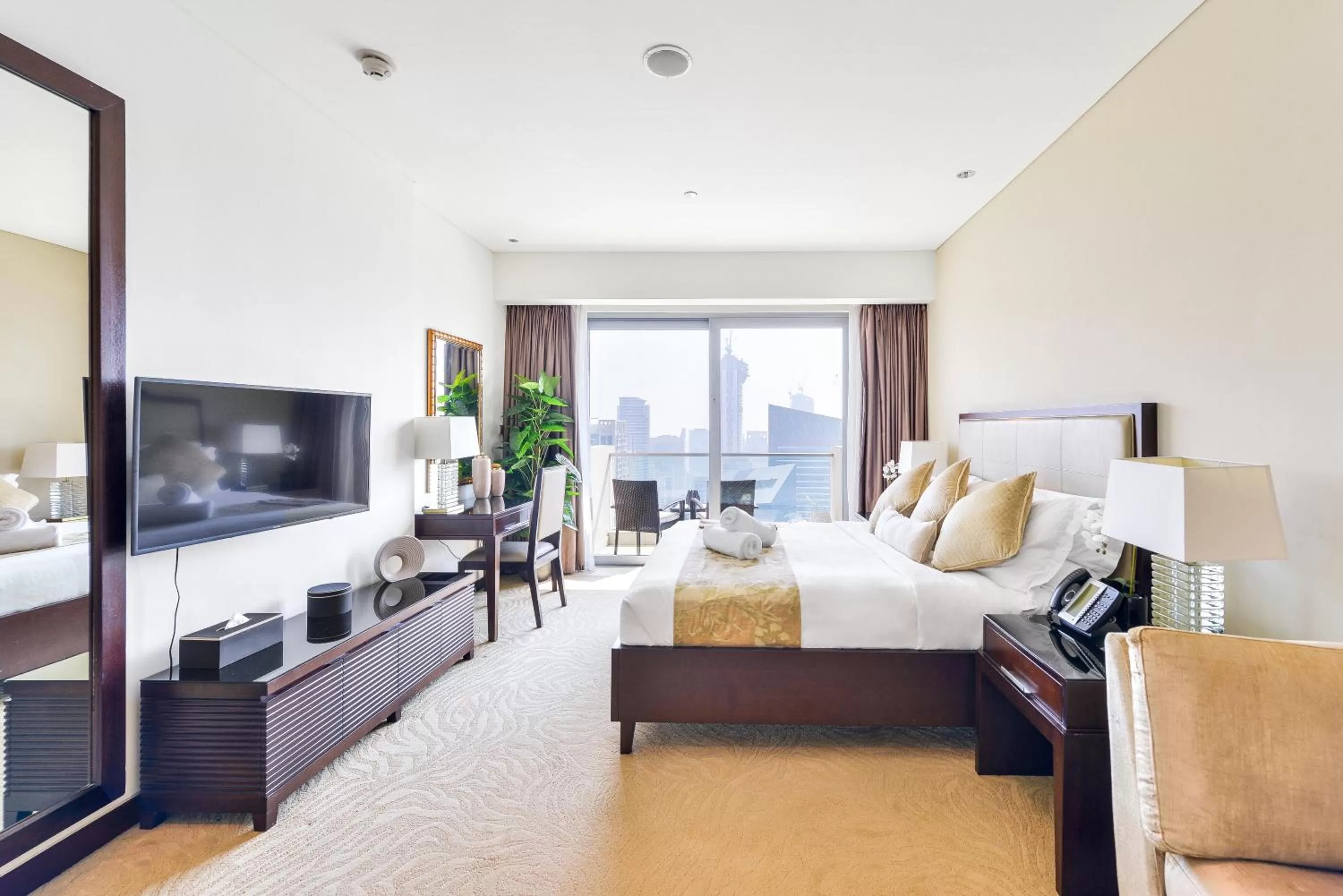 Photo of the whole room, Bed in Emaar Residences Dubai Marina by Qstay - formerly Address Dubai Marina